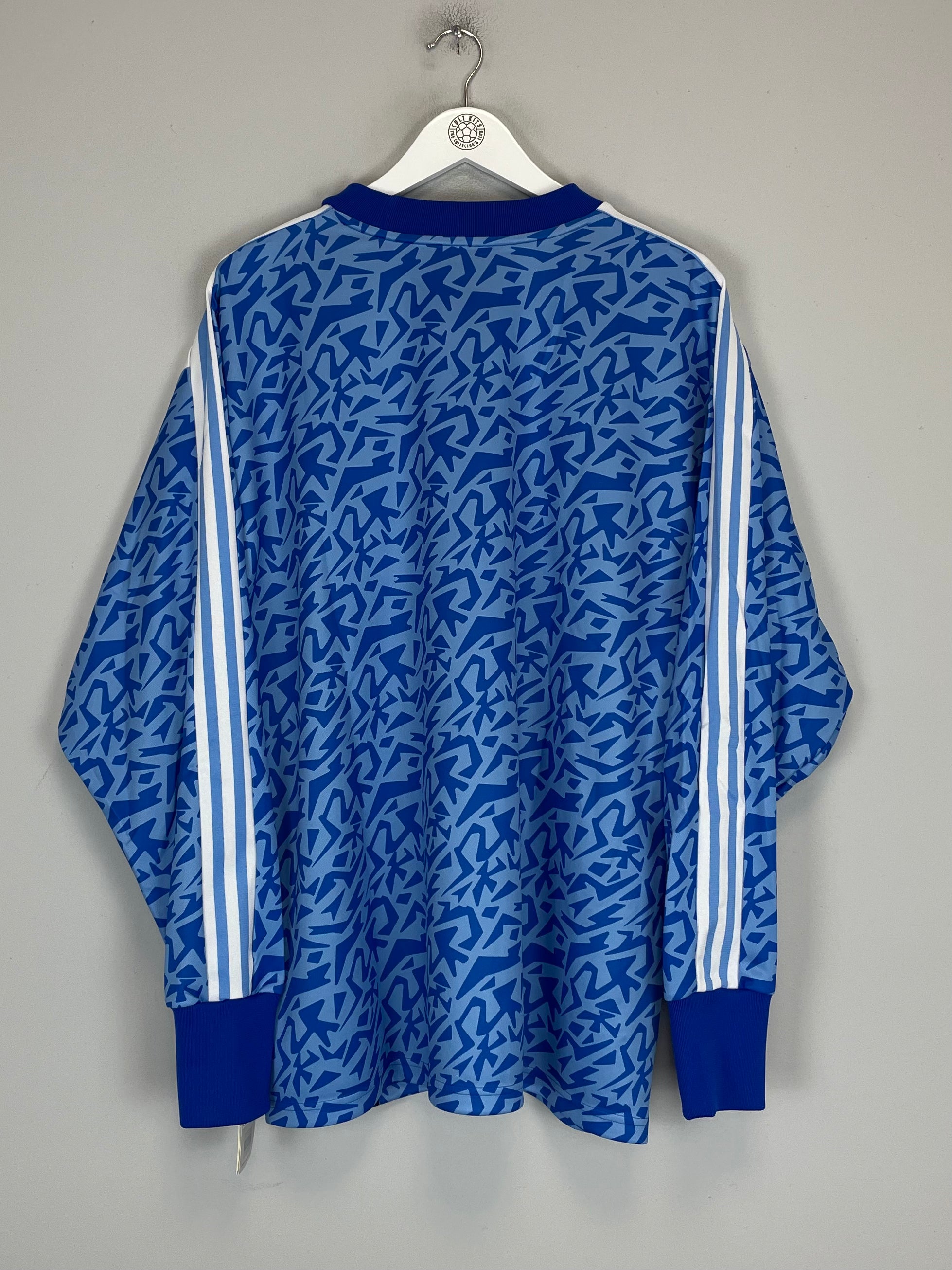Shop 2022 SPAIN *BNWT* ADIDAS ICONS GK SHIRT (L) ADIDAS, classic football shirts, vintage football shirts & retro soccer jerseys at Cult Kits