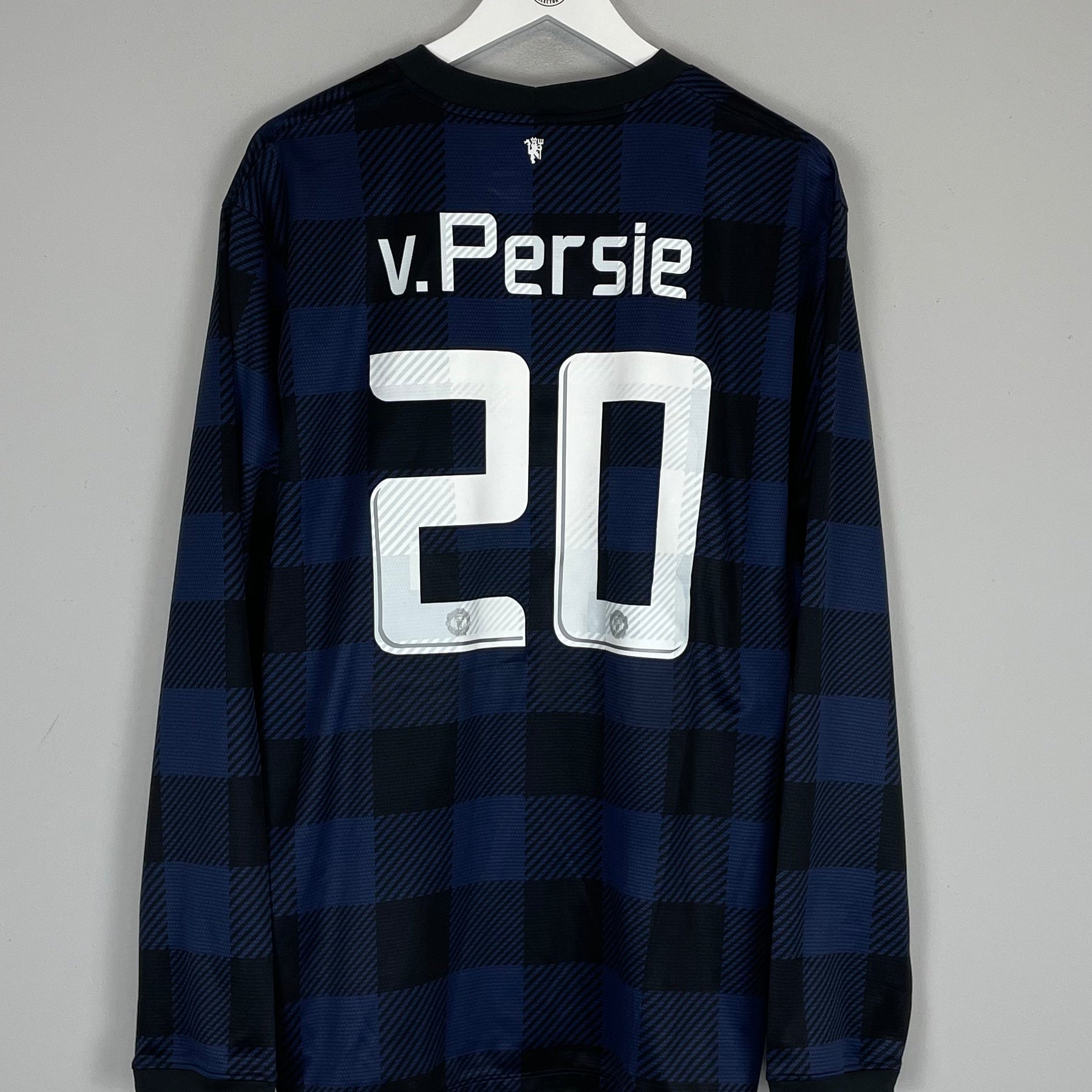 Shop 2013/14 MANCHESTER UNITED V.PERSIE L/S AWAY SHIRT (XL) NIKE, classic football shirts, vintage football shirts & retro soccer jerseys at Cult Kits