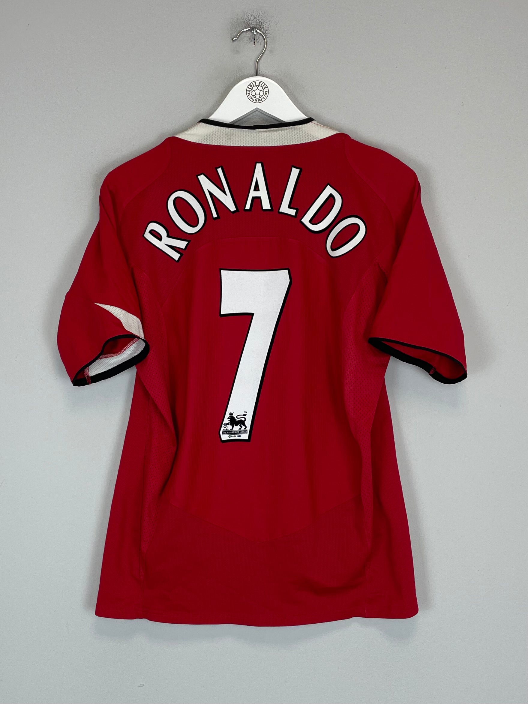 Shop 2004/05 MANCHESTER UNITED RONALDO #7 HOME SHIRT (S) NIKE, classic football shirts, vintage football shirts & retro soccer jerseys at Cult Kits
