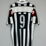 Shop 2001/02 JUVENTUS C/L EUROPEAN HOME SHIRT (XL) LOTTO, classic football shirts, vintage football shirts & retro soccer jerseys at Cult Kits