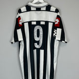 Shop 2001/02 JUVENTUS C/L EUROPEAN HOME SHIRT (XL) LOTTO, classic football shirts, vintage football shirts & retro soccer jerseys at Cult Kits