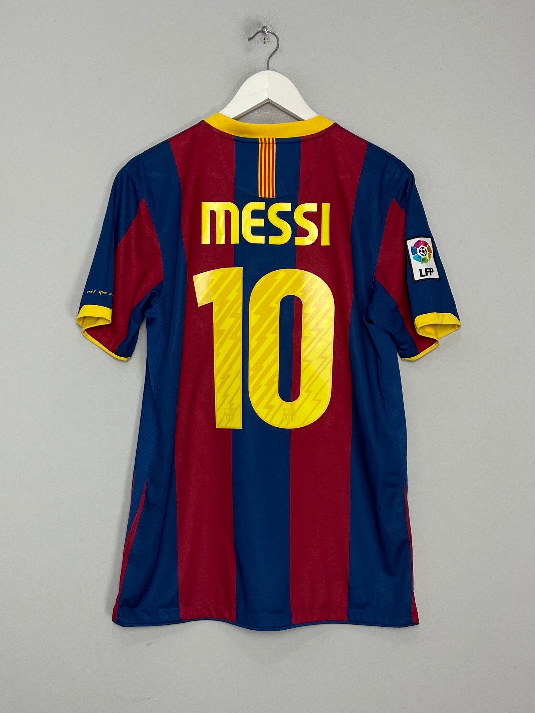 Shop 2010/11 BARCELONA MESSI #10 HOME SHIRT (M) NIKE, classic football shirts, vintage football shirts & retro soccer jerseys at Cult Kits