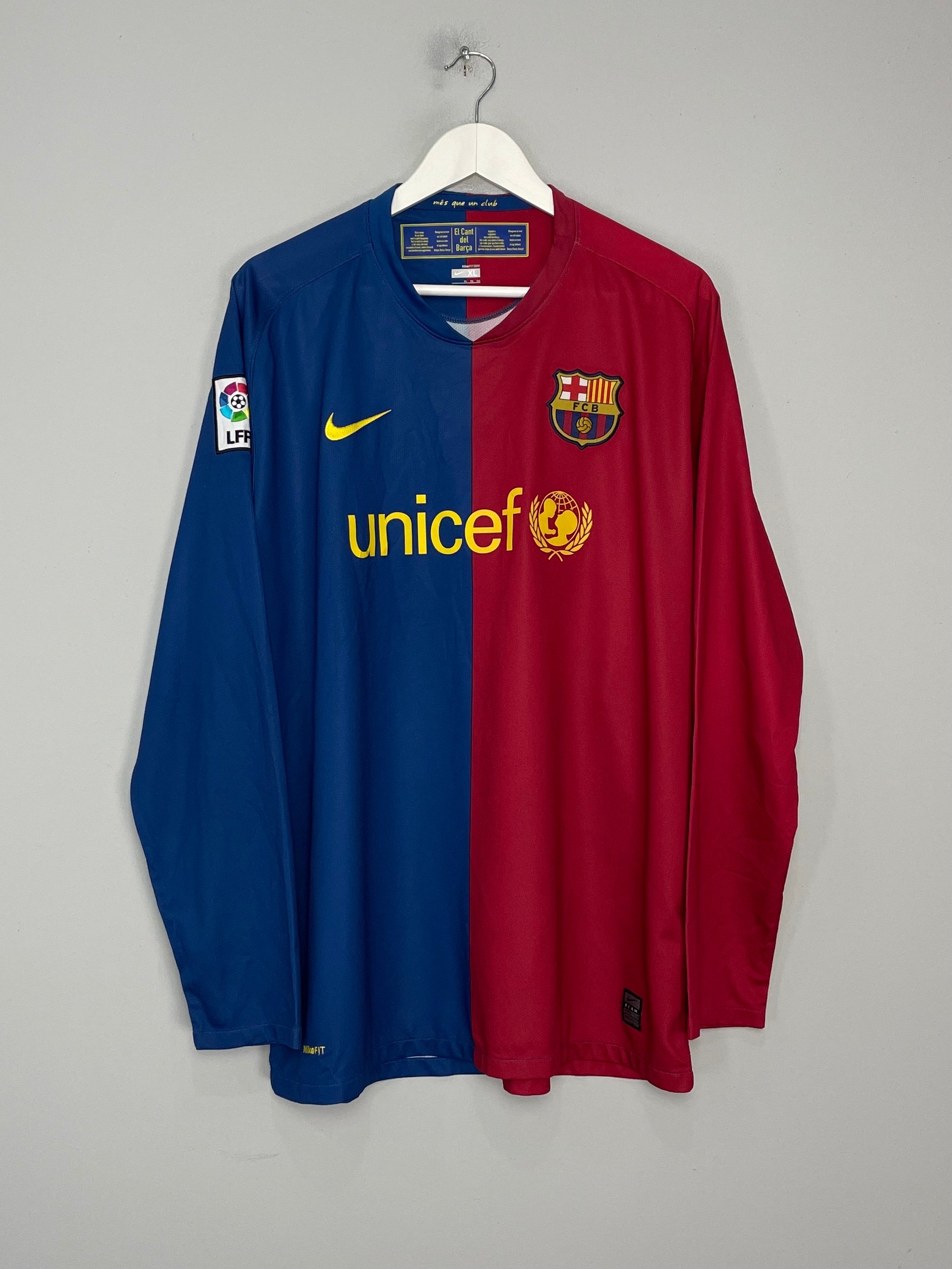Shop 2008/10 BARCELONA MESSI #10 L/S HOME SHIRT (XL) NIKE, classic football shirts, vintage football shirts & retro soccer jerseys at Cult Kits
