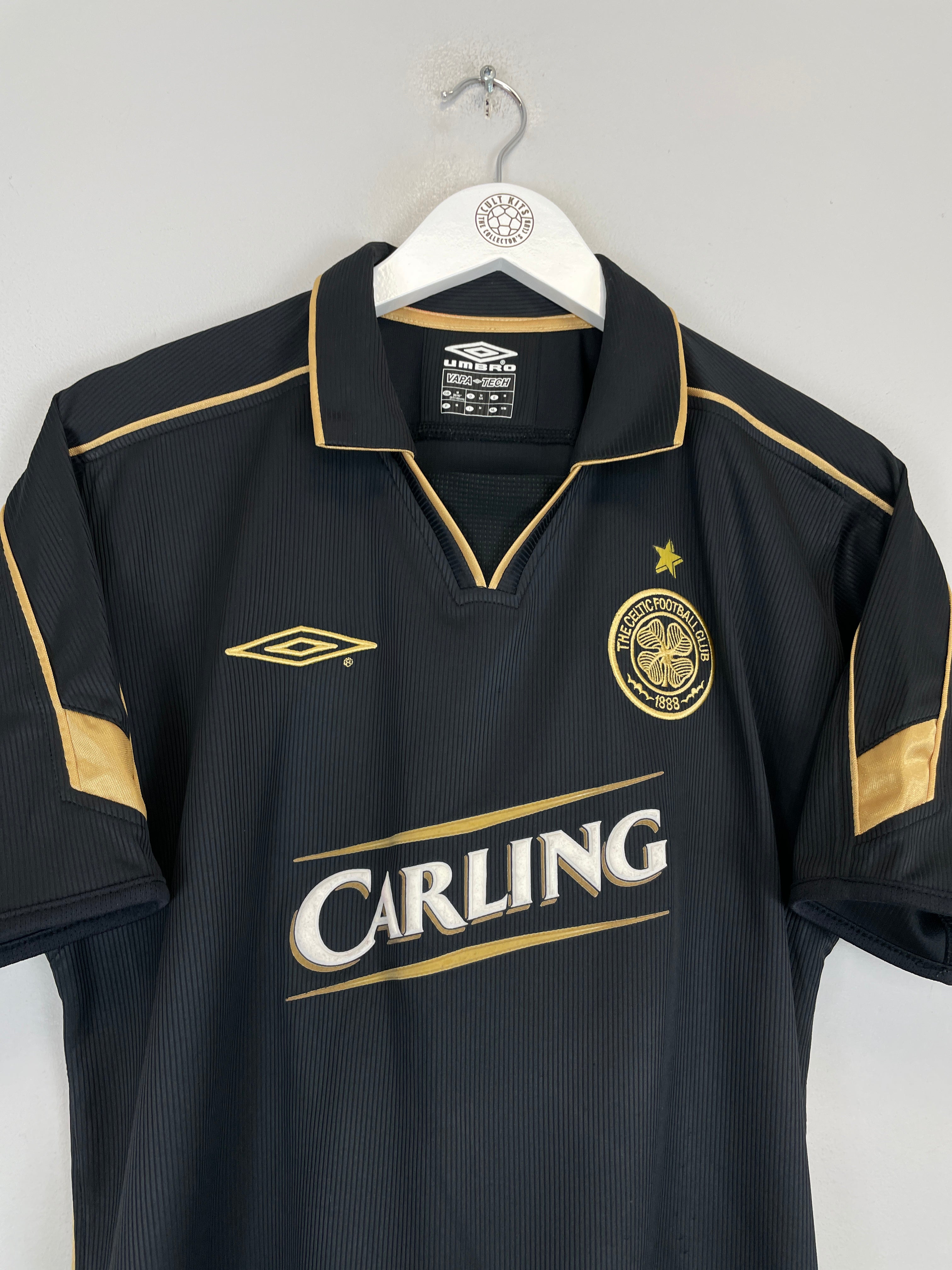 Shop 2003/04 CELTIC LARSSON #7 AWAY SHIRT (M) UMBRO, classic football shirts, vintage football shirts & retro soccer jerseys at Cult Kits