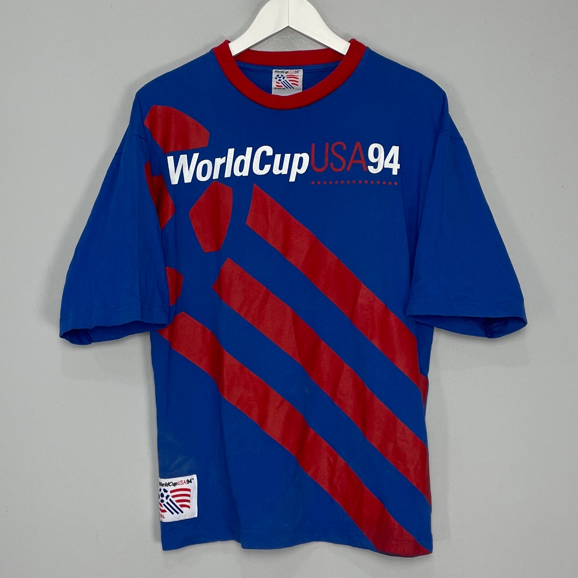 Shop 1994 USA WORLD CUP T-SHIRT (M) OM, classic football shirts, vintage football shirts & retro soccer jerseys at Cult Kits