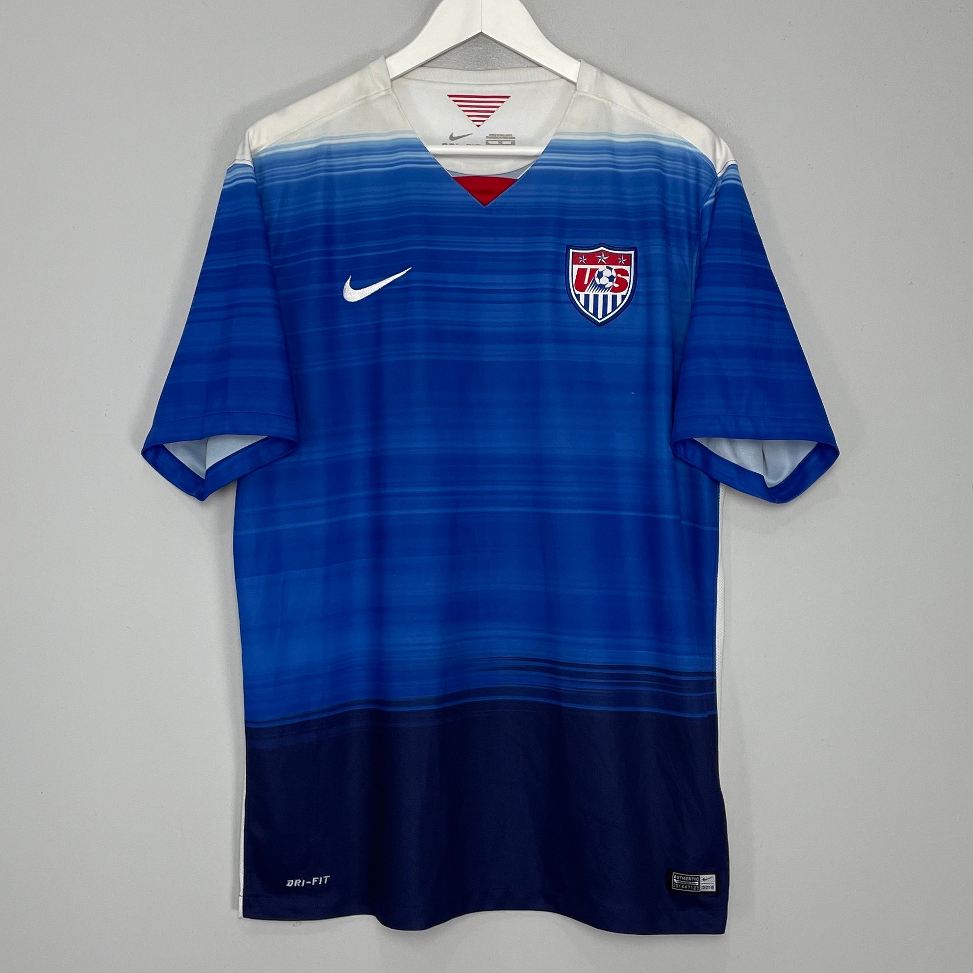 Shop 2015/16 USA AWAY SHIRT (XL) NIKE, classic football shirts, vintage football shirts & retro soccer jerseys at Cult Kits