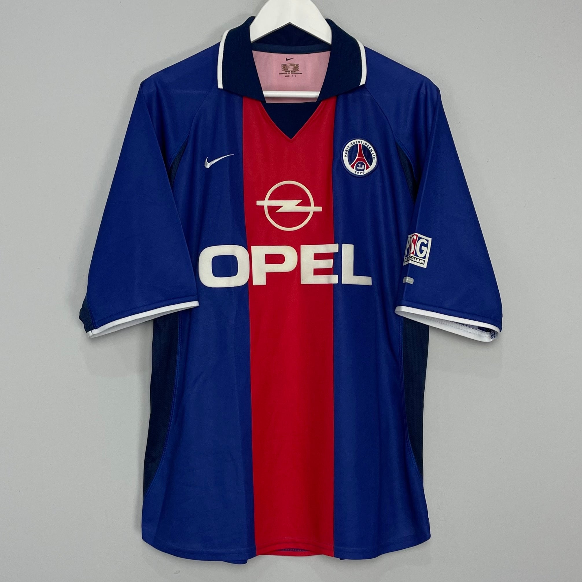 Shop 2000/01 PSG HOME SHIRT (L) NIKE, classic football shirts, vintage football shirts & retro soccer jerseys at Cult Kits