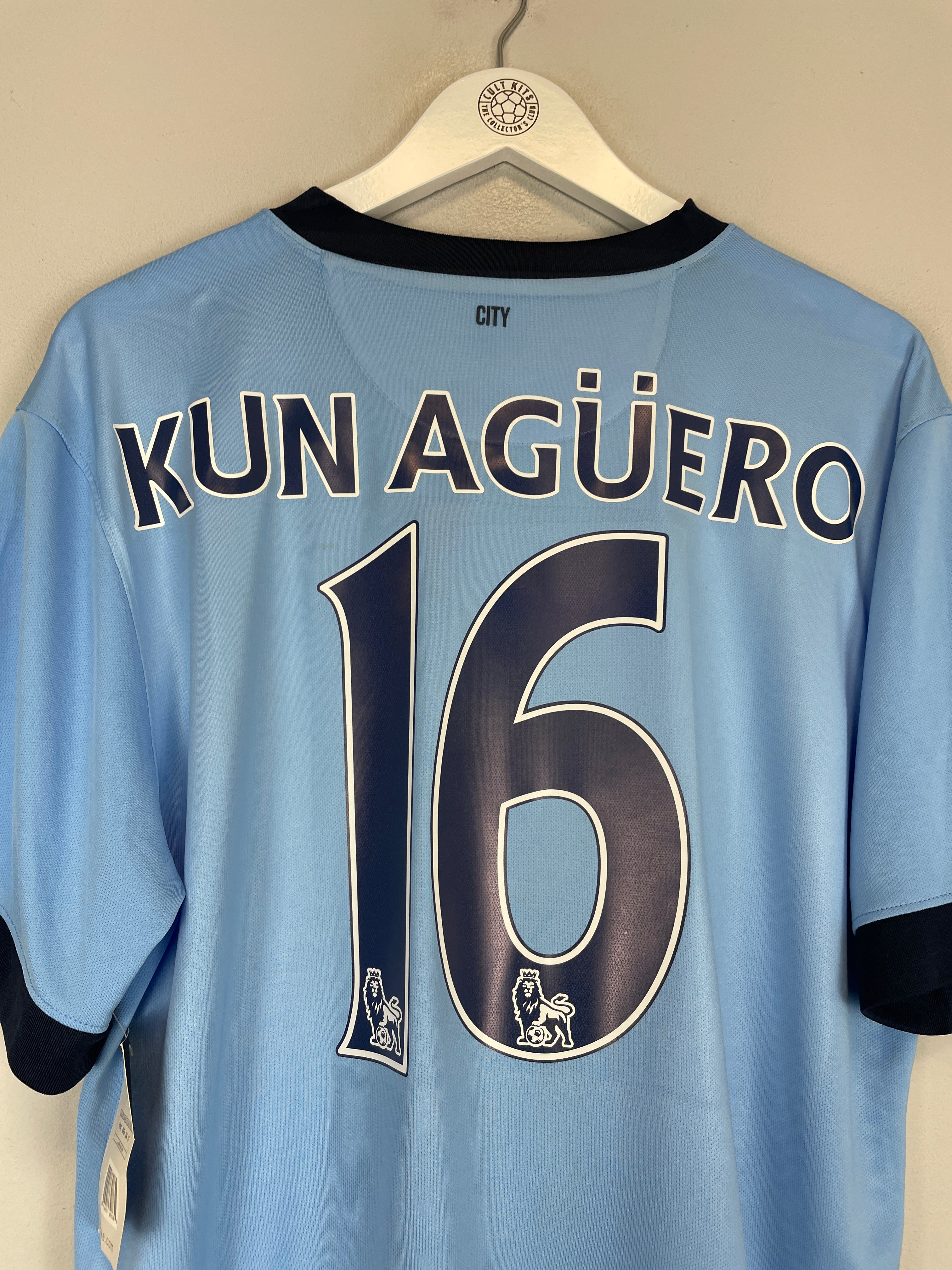 Shop 2015/16 MANCHESTER CITY KUN AGUERO #16 *BNWT* HOME SHIRT (XL) NIKE, classic football shirts, vintage football shirts & retro soccer jerseys at Cult Kits
