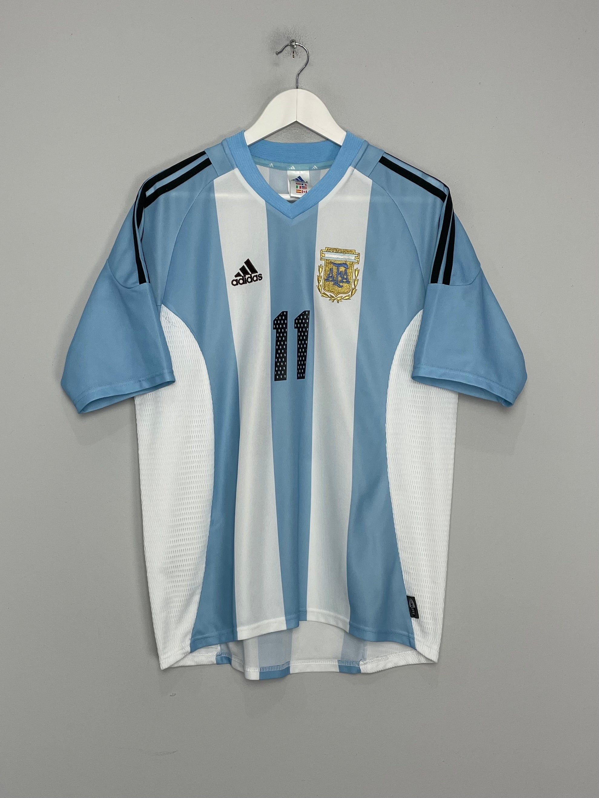 Shop 2002/04 ARGENTINA VERON #11 HOME SHIRT (M) ADIDAS, classic football shirts, vintage football shirts & retro soccer jerseys at Cult Kits