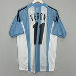 Shop 2002/04 ARGENTINA VERON #11 HOME SHIRT (M) ADIDAS, classic football shirts, vintage football shirts & retro soccer jerseys at Cult Kits