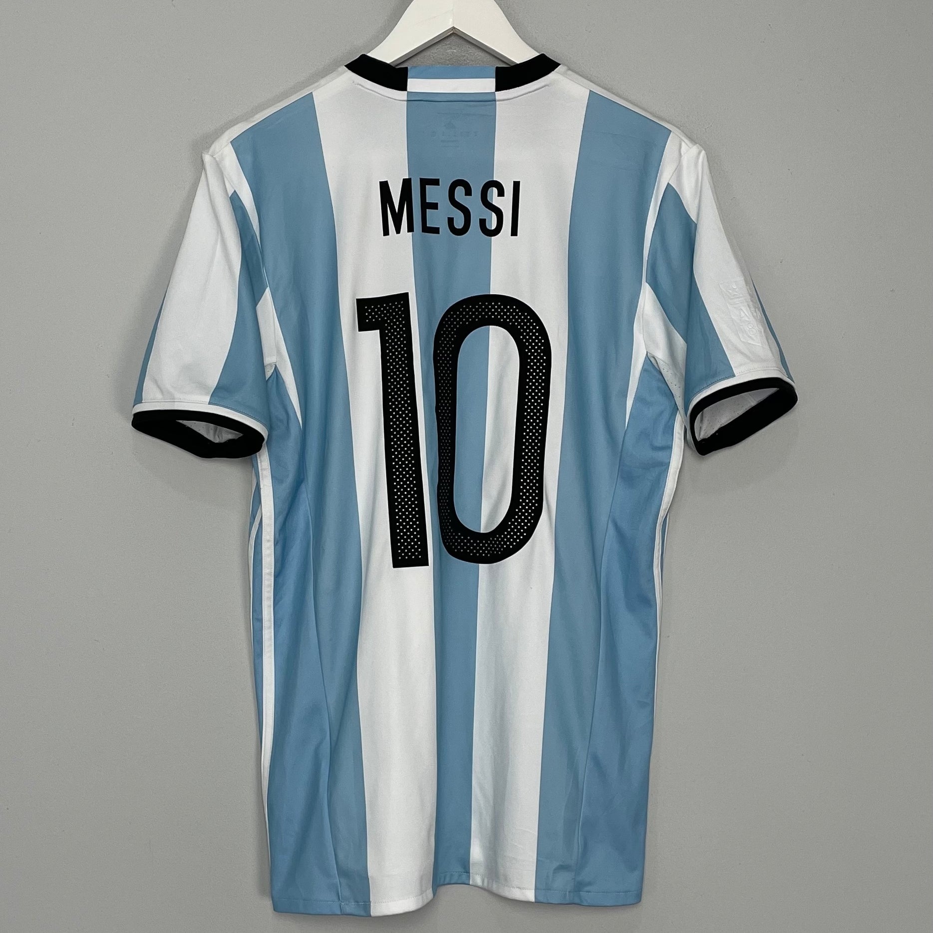 Shop 2016/17 ARGENTINA MESSI #10 HOME SHIRT (M) ADIDAS, classic football shirts, vintage football shirts & retro soccer jerseys at Cult Kits