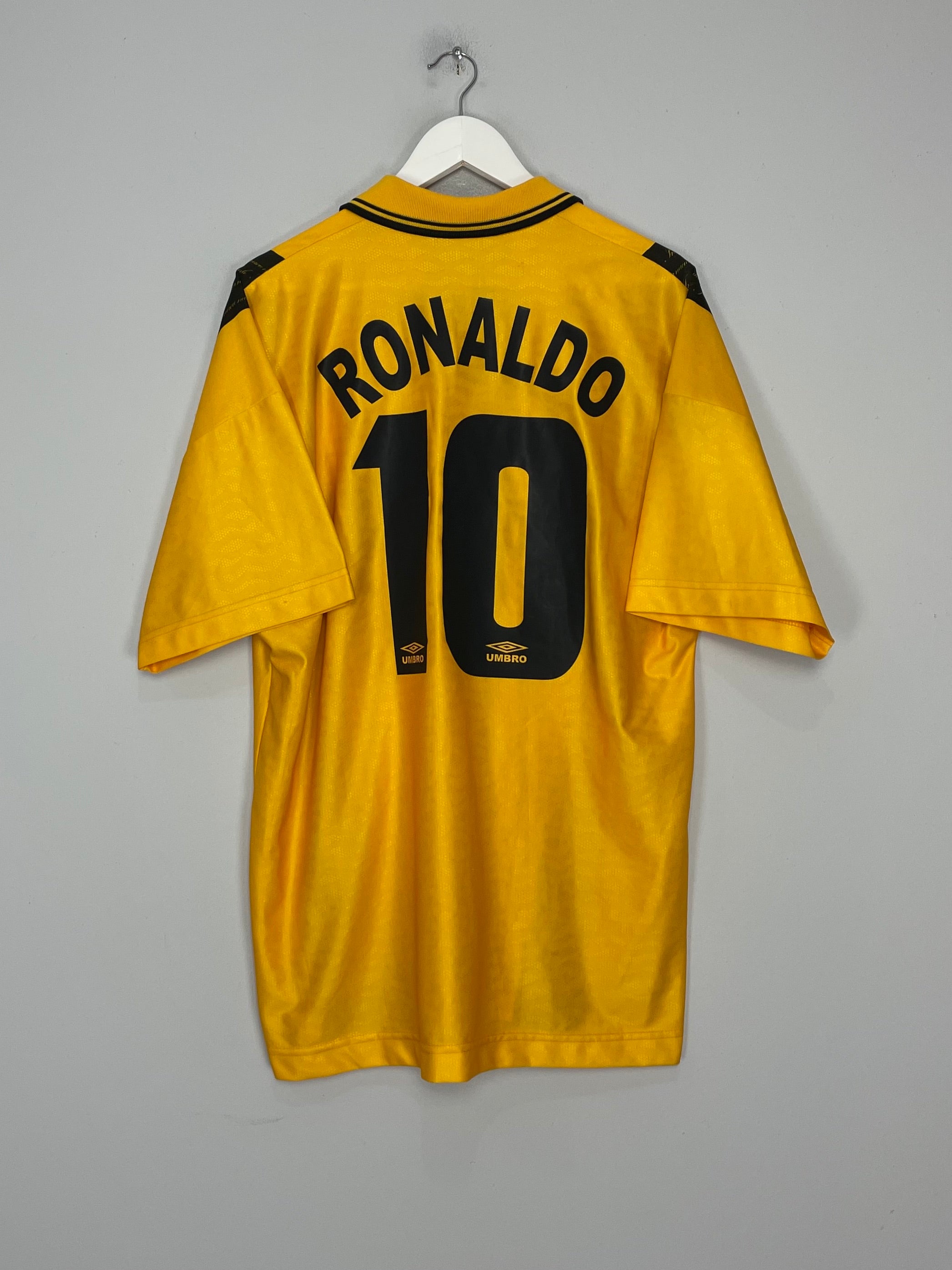 Shop 1996/97 INTER MILAN RONALDO #10 THIRD SHIRT (XL) UMBRO, classic football shirts, vintage football shirts & retro soccer jerseys at Cult Kits