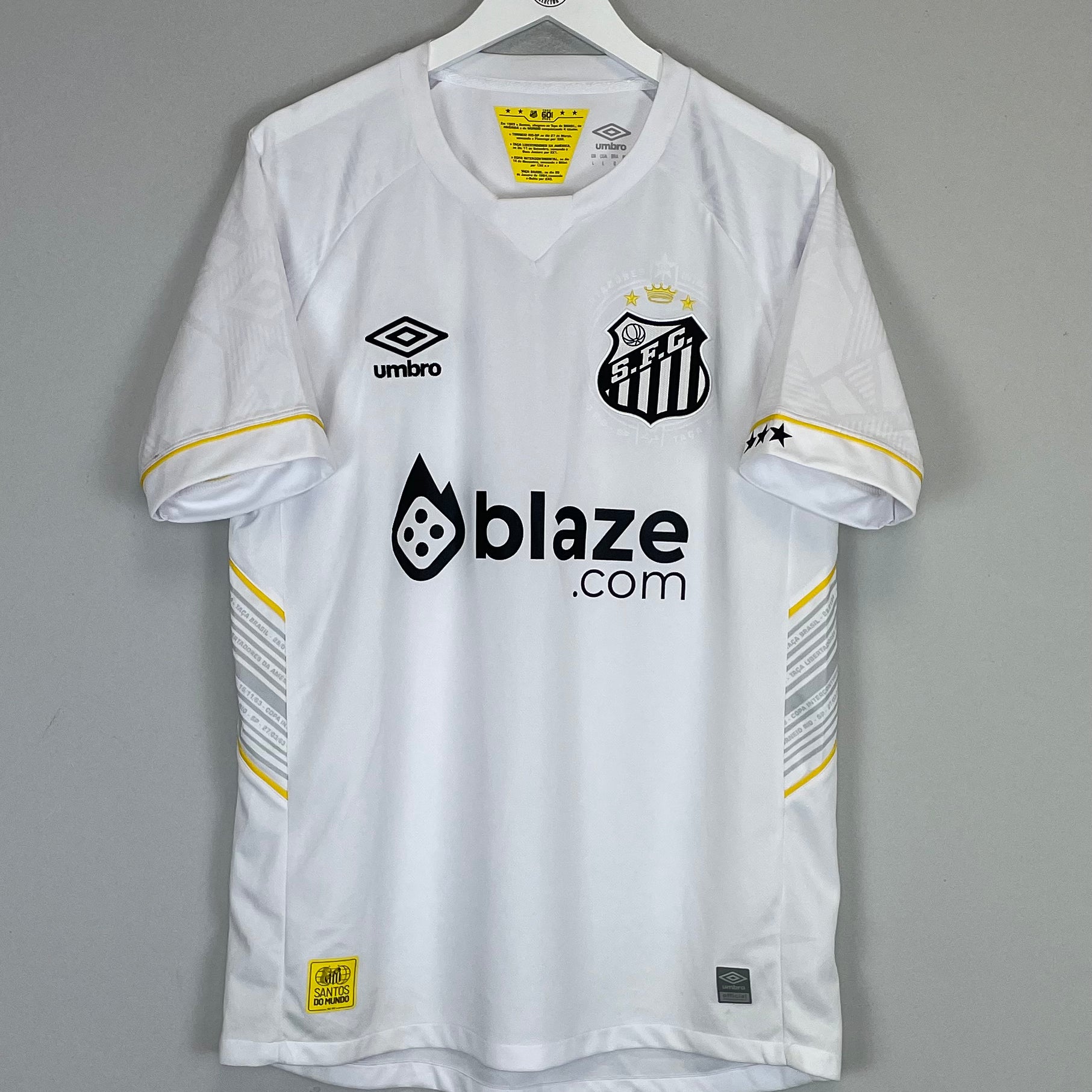 Shop 2022/23 SANTOS HOME SHIRT (L) UMBRO, classic football shirts, vintage football shirts & retro soccer jerseys at Cult Kits