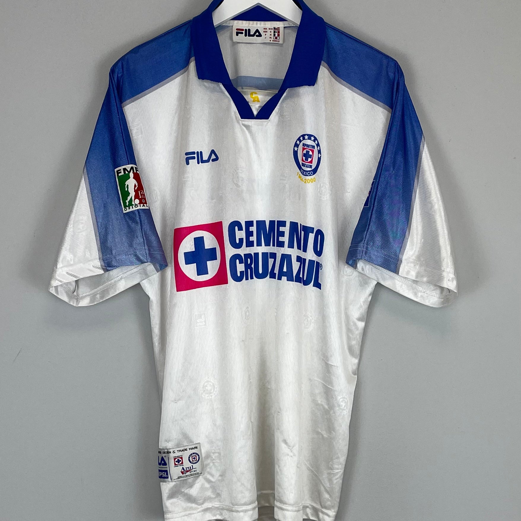 Shop 2000/01 CRUZ AZUL AWAY SHIRT (L) FILA, classic football shirts, vintage football shirts & retro soccer jerseys at Cult Kits