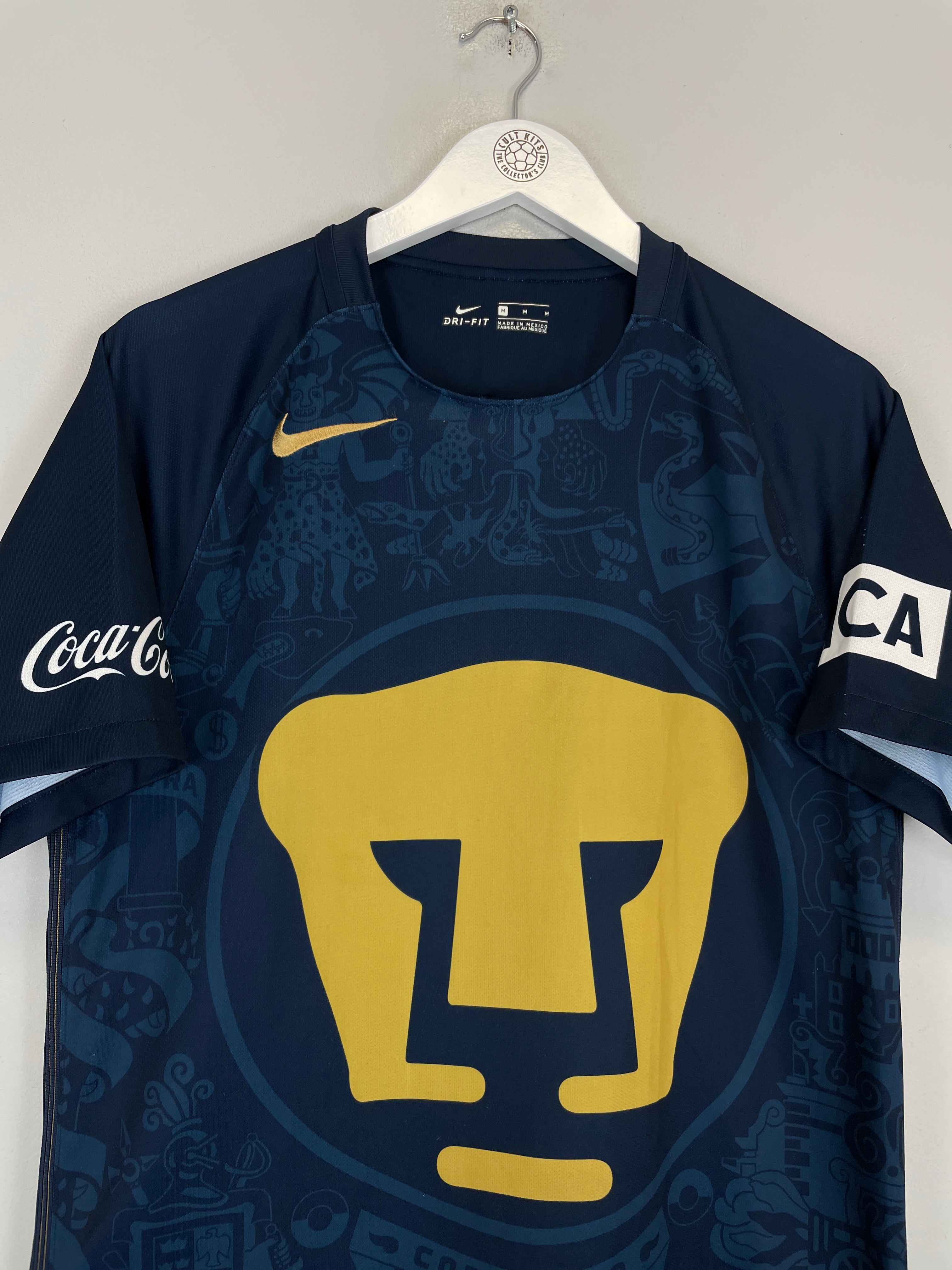 Shop 2016/17 UNAM PUMAS AWAY SHIRT (M) NIKE, classic football shirts, vintage football shirts & retro soccer jerseys at Cult Kits