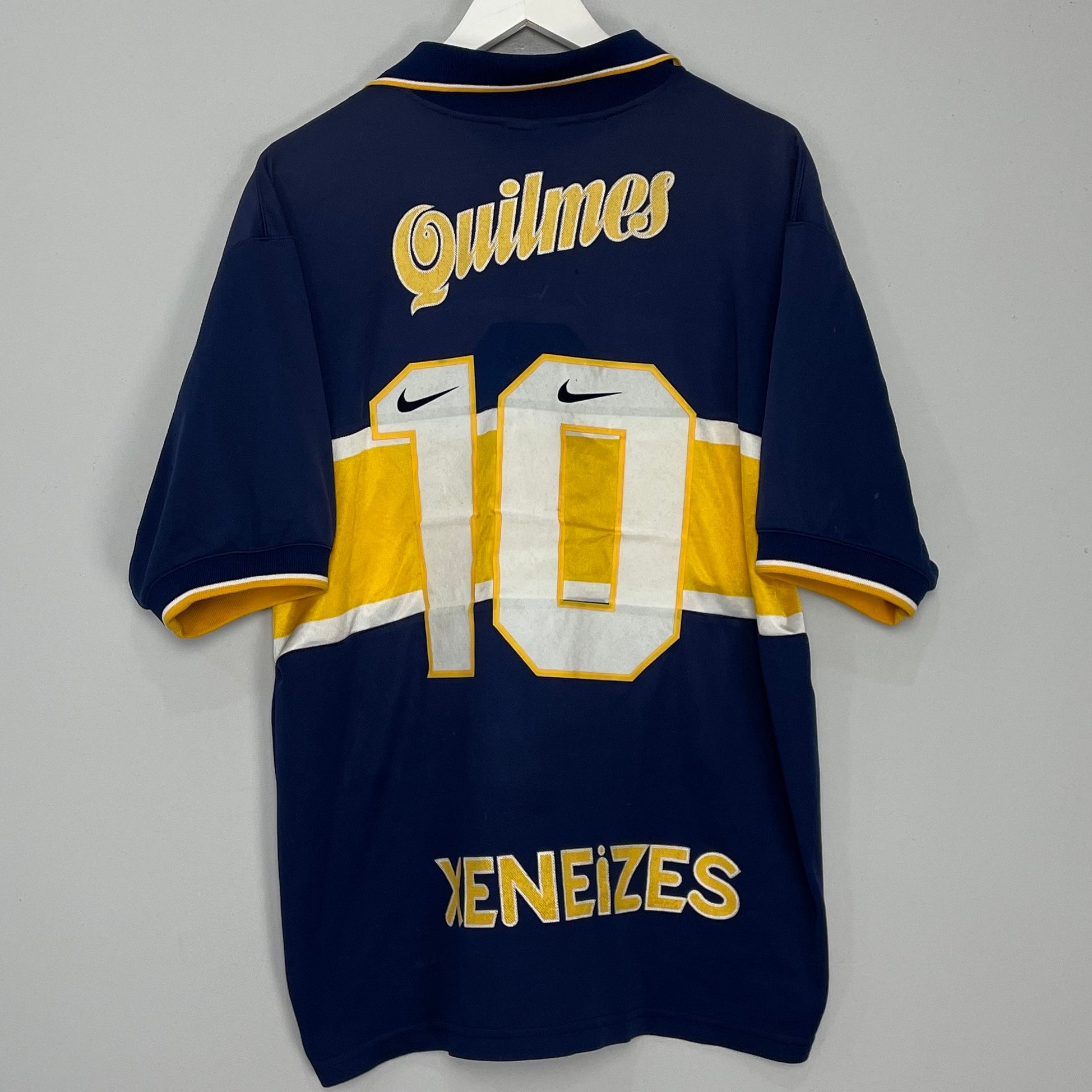 Shop 1996/97 BOCA JUNIORS #10 MARADONA HOME SHIRT (XL) NIKE, classic football shirts, vintage football shirts & retro soccer jerseys at Cult Kits