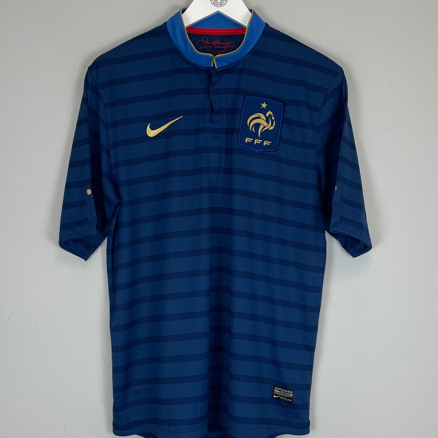 Shop 2012/13 FRANCE HOME SHIRT (L) NIKE, classic football shirts, vintage football shirts & retro soccer jerseys at Cult Kits