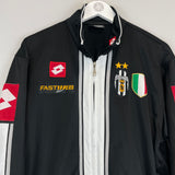 Shop 2003/04 JUVENTUS TRACK JACKET (S) LOTTO, classic football shirts, vintage football shirts & retro soccer jerseys at Cult Kits