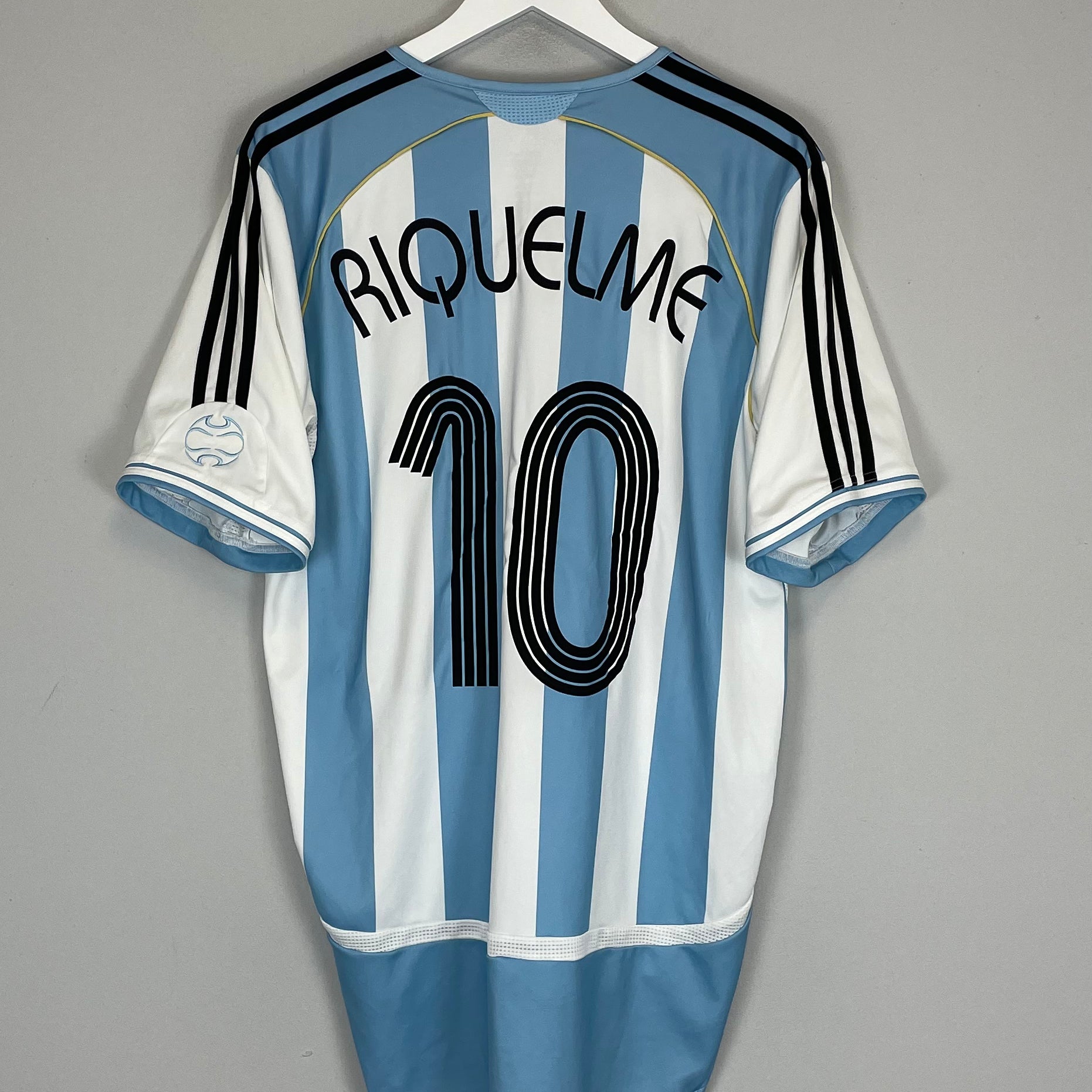 Shop 2006/07 ARGENTINA RIQUELME #10 HOME SHIRT (L) ADIDAS, classic football shirts, vintage football shirts & retro soccer jerseys at Cult Kits