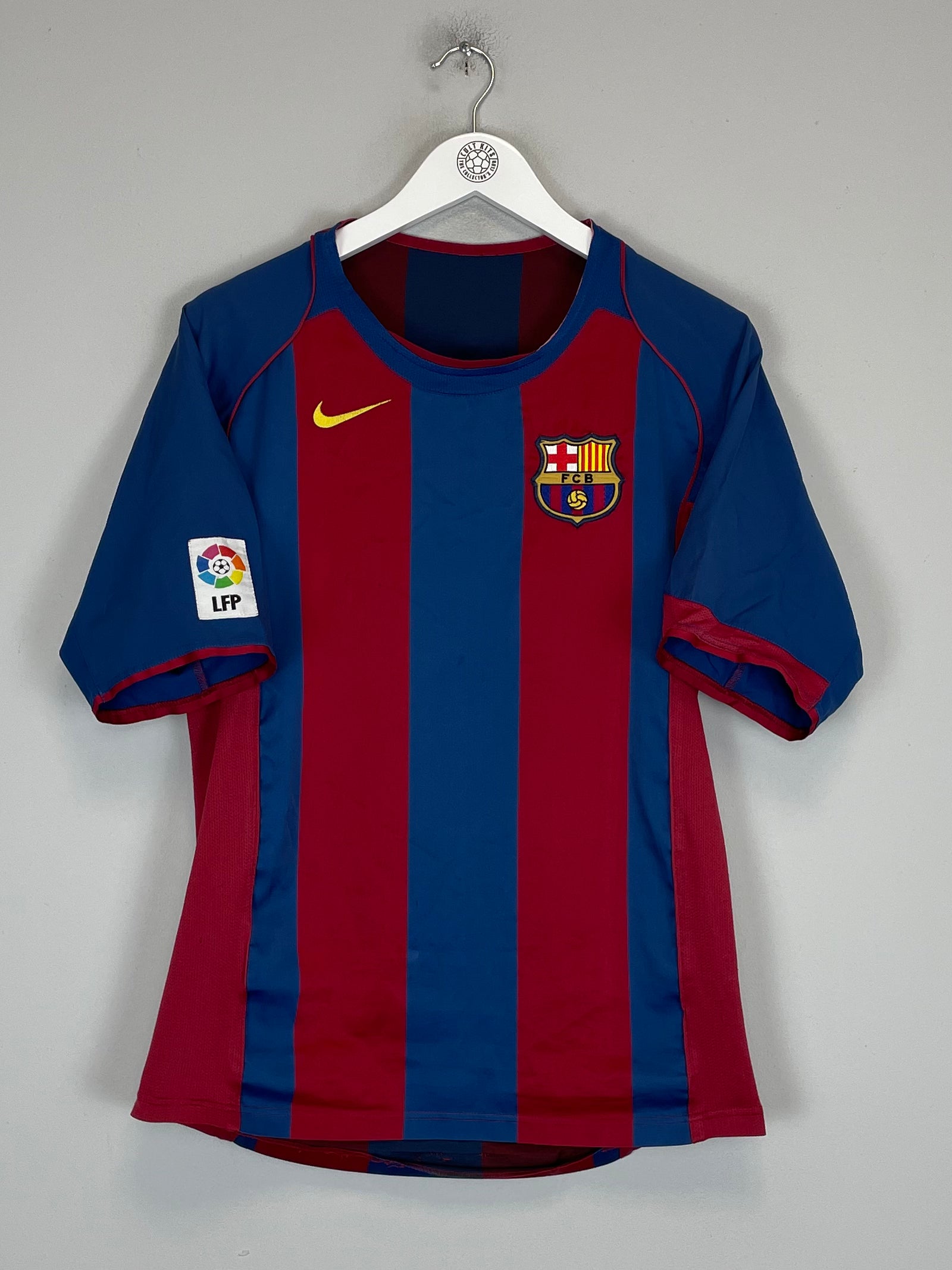 Shop 2004/05 BARCELONA MESSI #10 HOME SHIRT (S) NIKE, classic football shirts, vintage football shirts & retro soccer jerseys at Cult Kits
