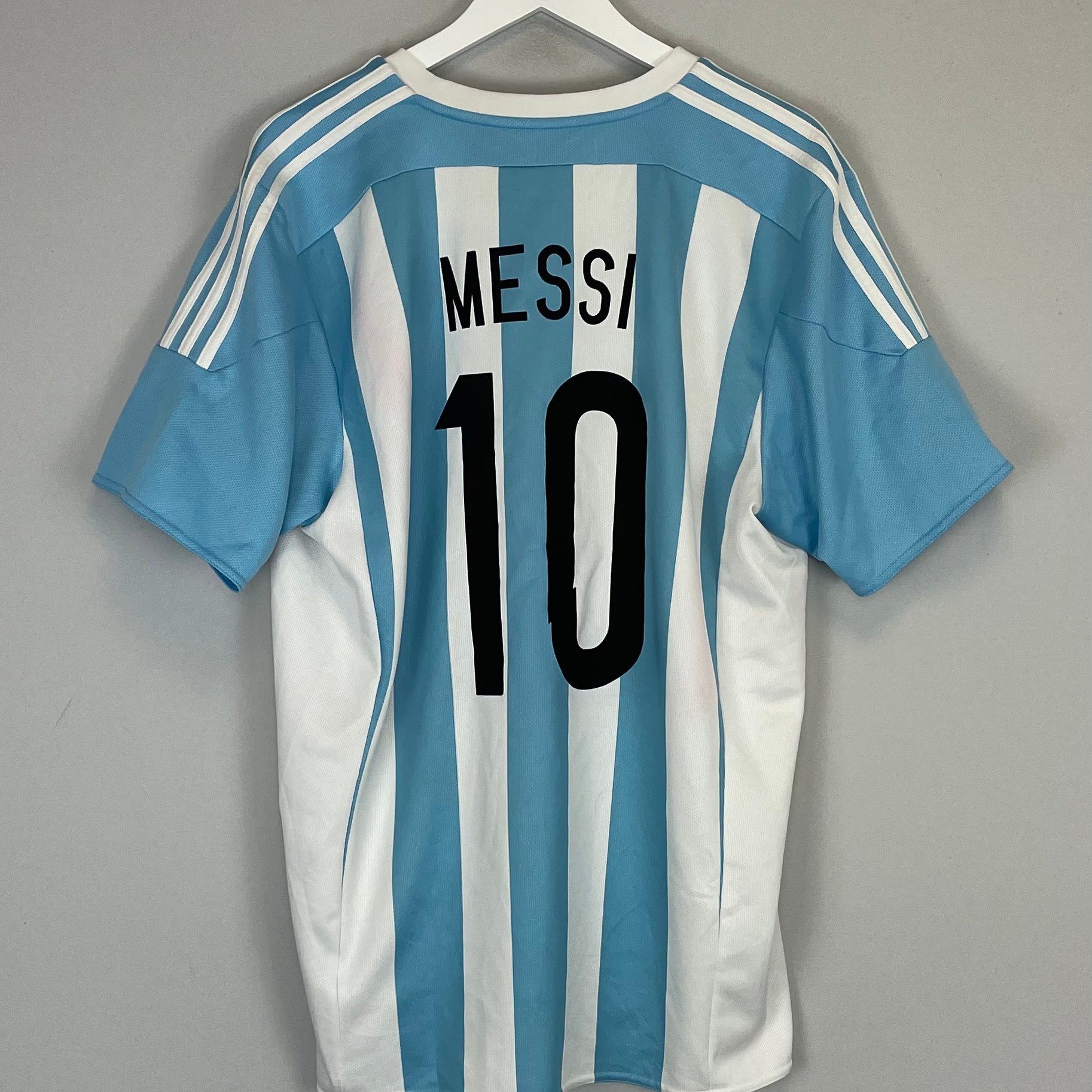 Shop 2015/16 ARGENTINA MESSI #10 HOME SHIRT (XL) ADIDAS, classic football shirts, vintage football shirts & retro soccer jerseys at Cult Kits