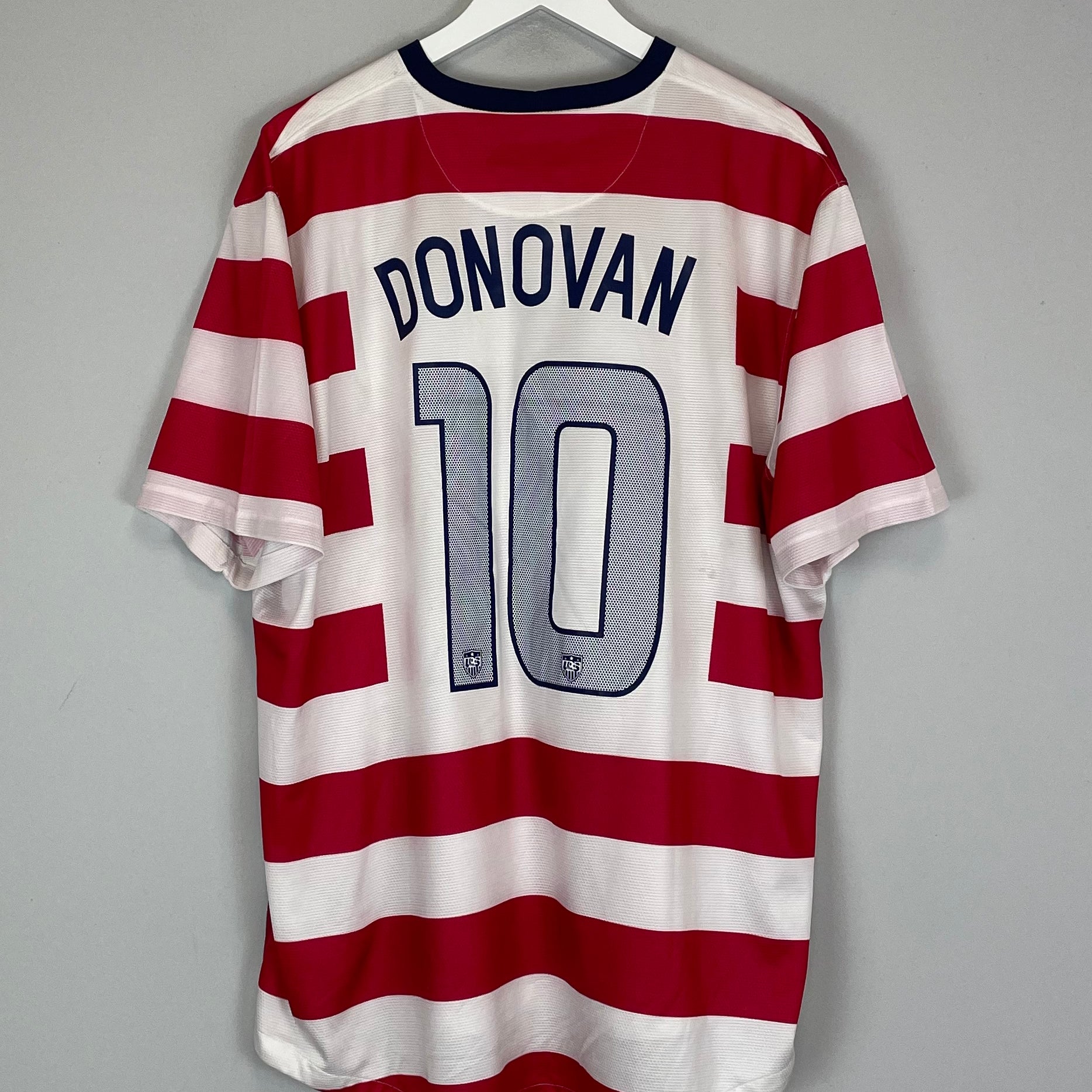 Shop 2012/13 USA DONOVAN #10 HOME SHIRT (XXL) NIKE, classic football shirts, vintage football shirts & retro soccer jerseys at Cult Kits