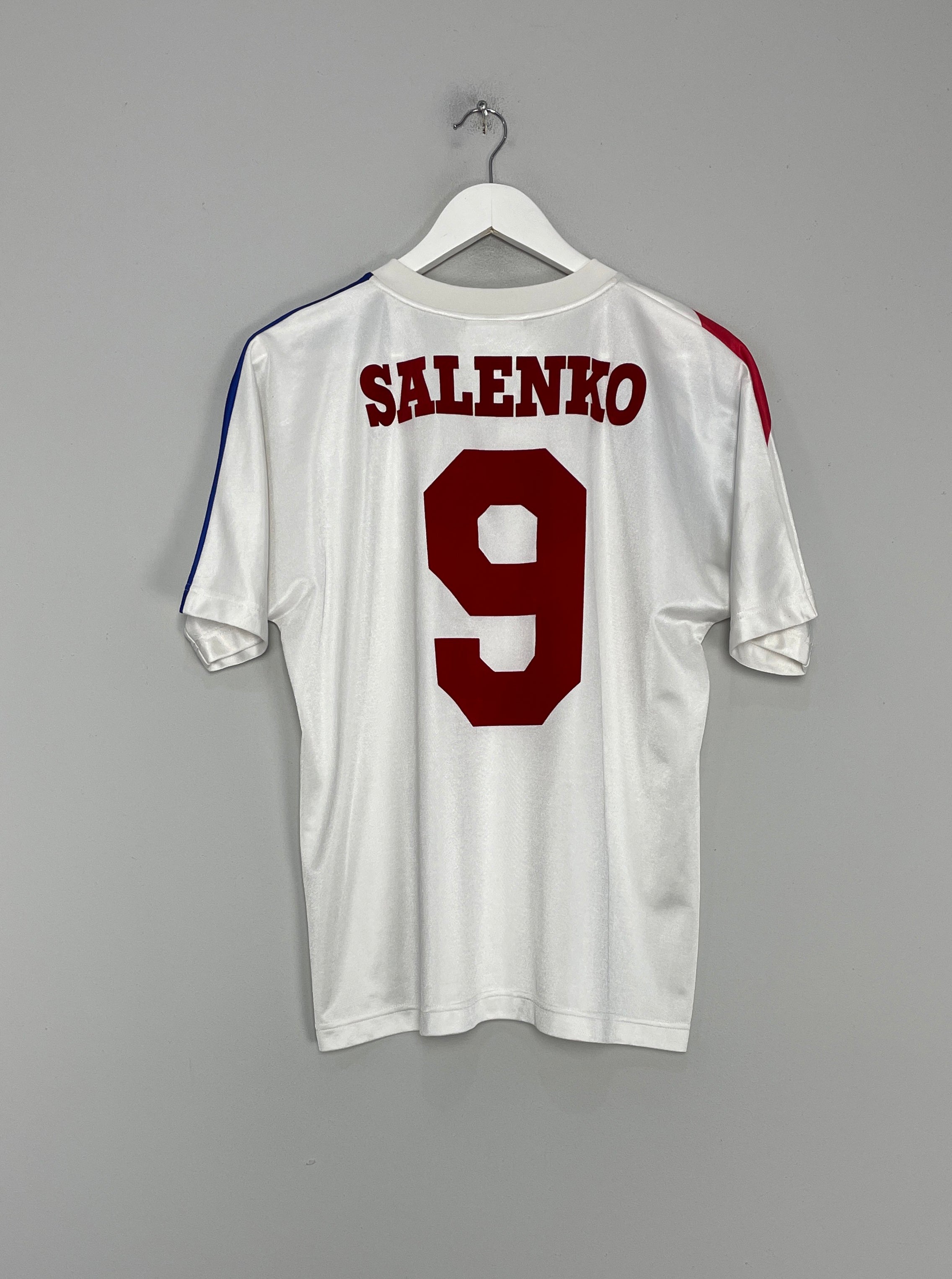 Shop 1993/94 RUSSIA SALENKO #9 HOME SHIRT (M) REEBOK, classic football shirts, vintage football shirts & retro soccer jerseys at Cult Kits