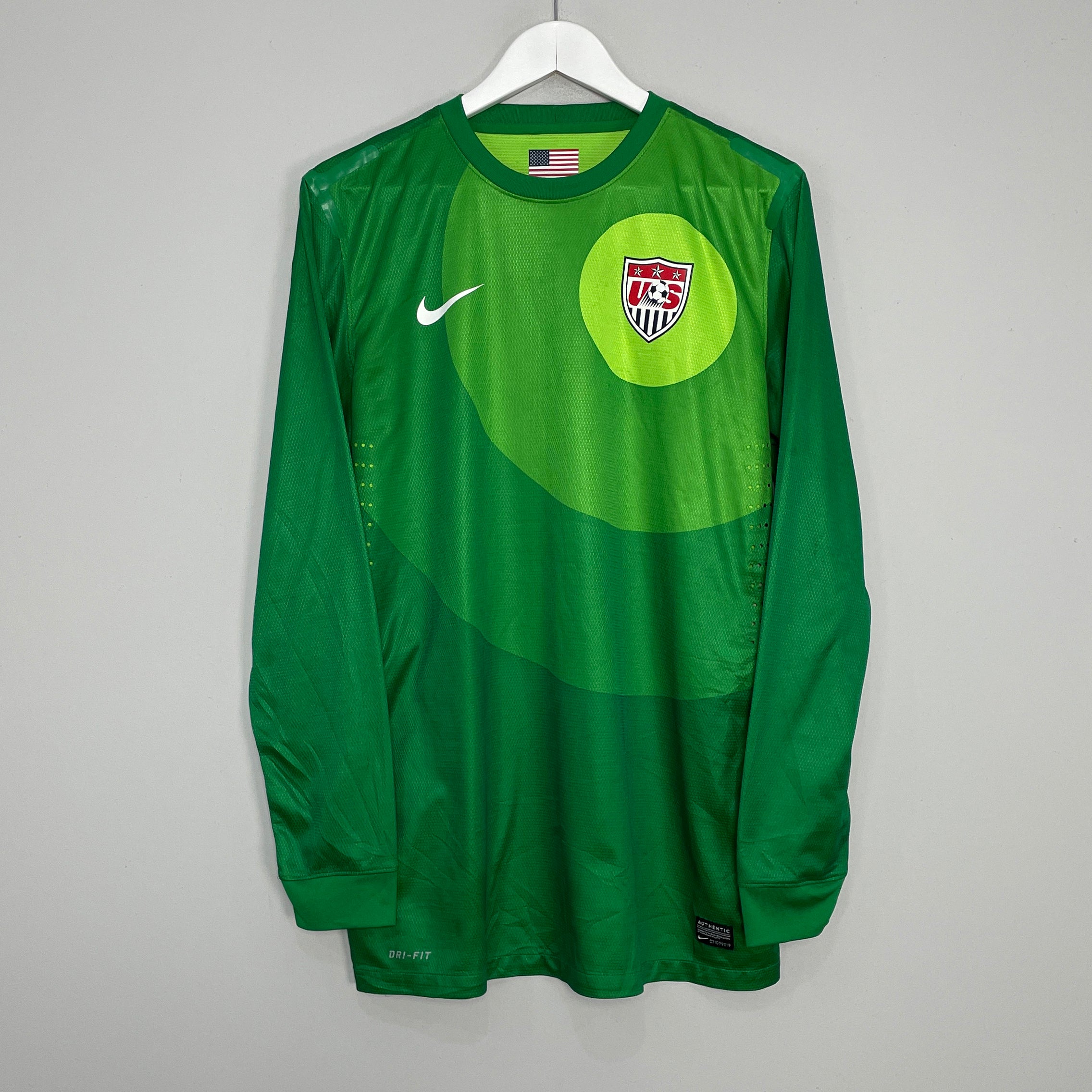 Shop 2012/13 USA *PLAYER ISSUE* GK SHIRT (L) NIKE, classic football shirts, vintage football shirts & retro soccer jerseys at Cult Kits