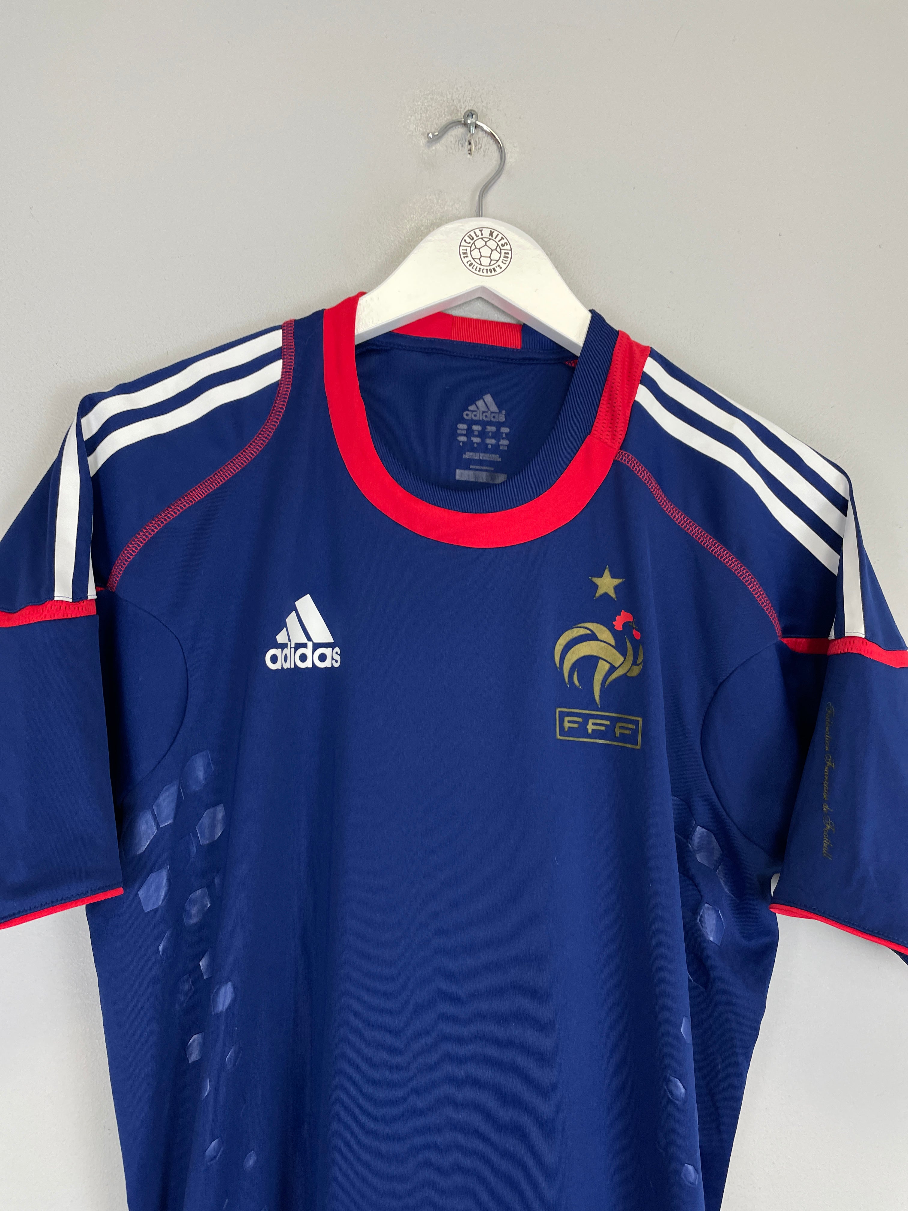Shop 2009/10 FRANCE TRAINING SHIRT (M) ADIDAS, classic football shirts, vintage football shirts & retro soccer jerseys at Cult Kits