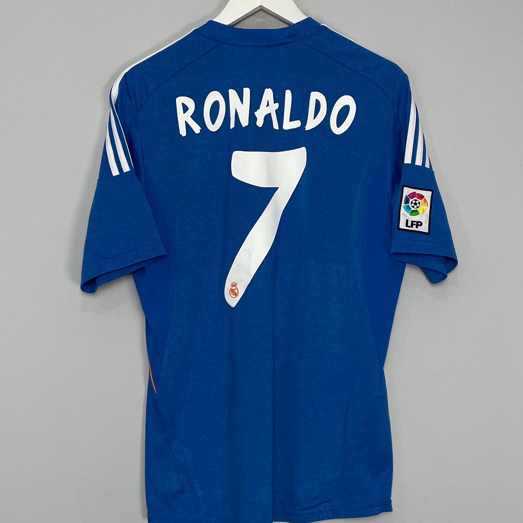 Shop 2013/14 REAL MADRID RONALDO #7 AWAY SHIRT (M) ADIDAS, classic football shirts, vintage football shirts & retro soccer jerseys at Cult Kits