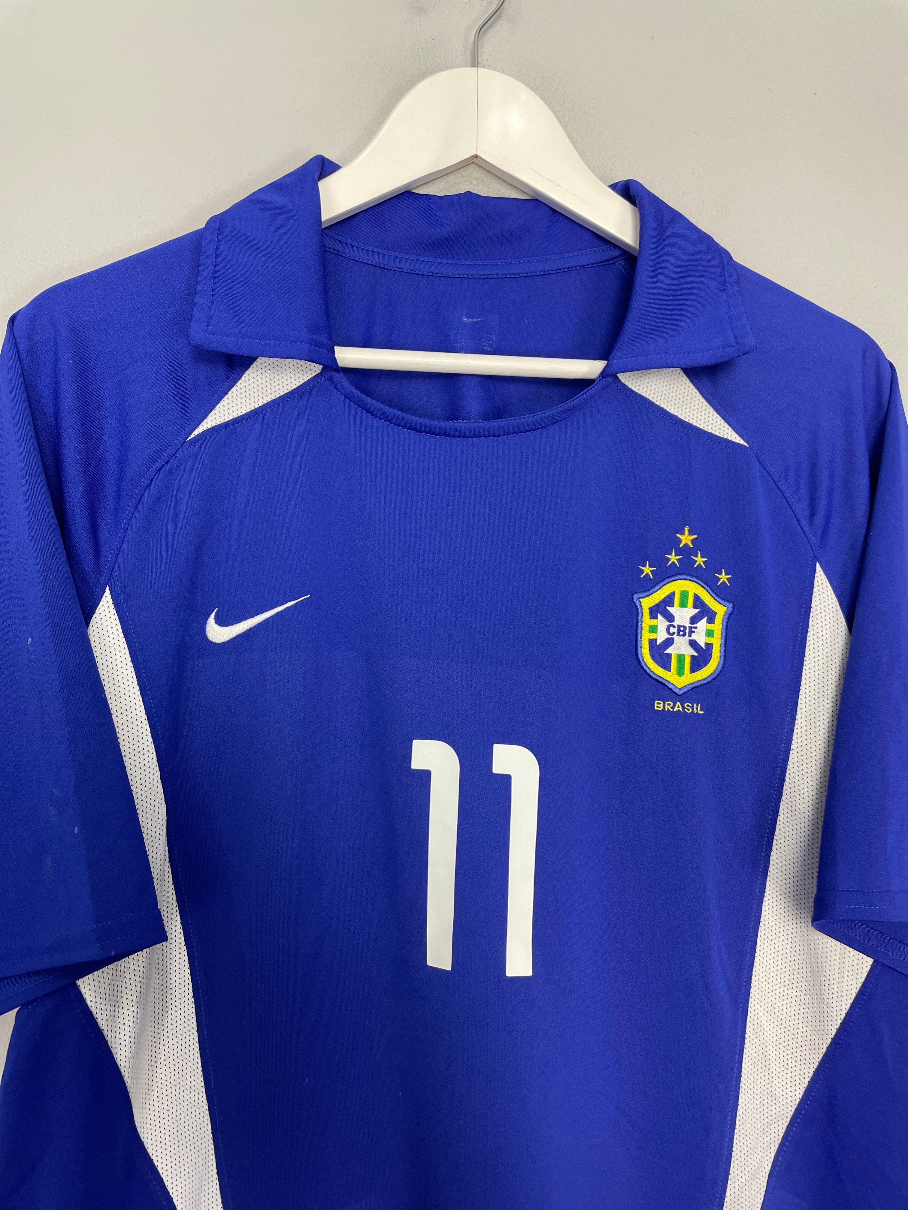Shop 2002/04 BRAZIL RONALDINHO #11 AWAY SHIRT (L) NIKE, classic football shirts, vintage football shirts & retro soccer jerseys at Cult Kits