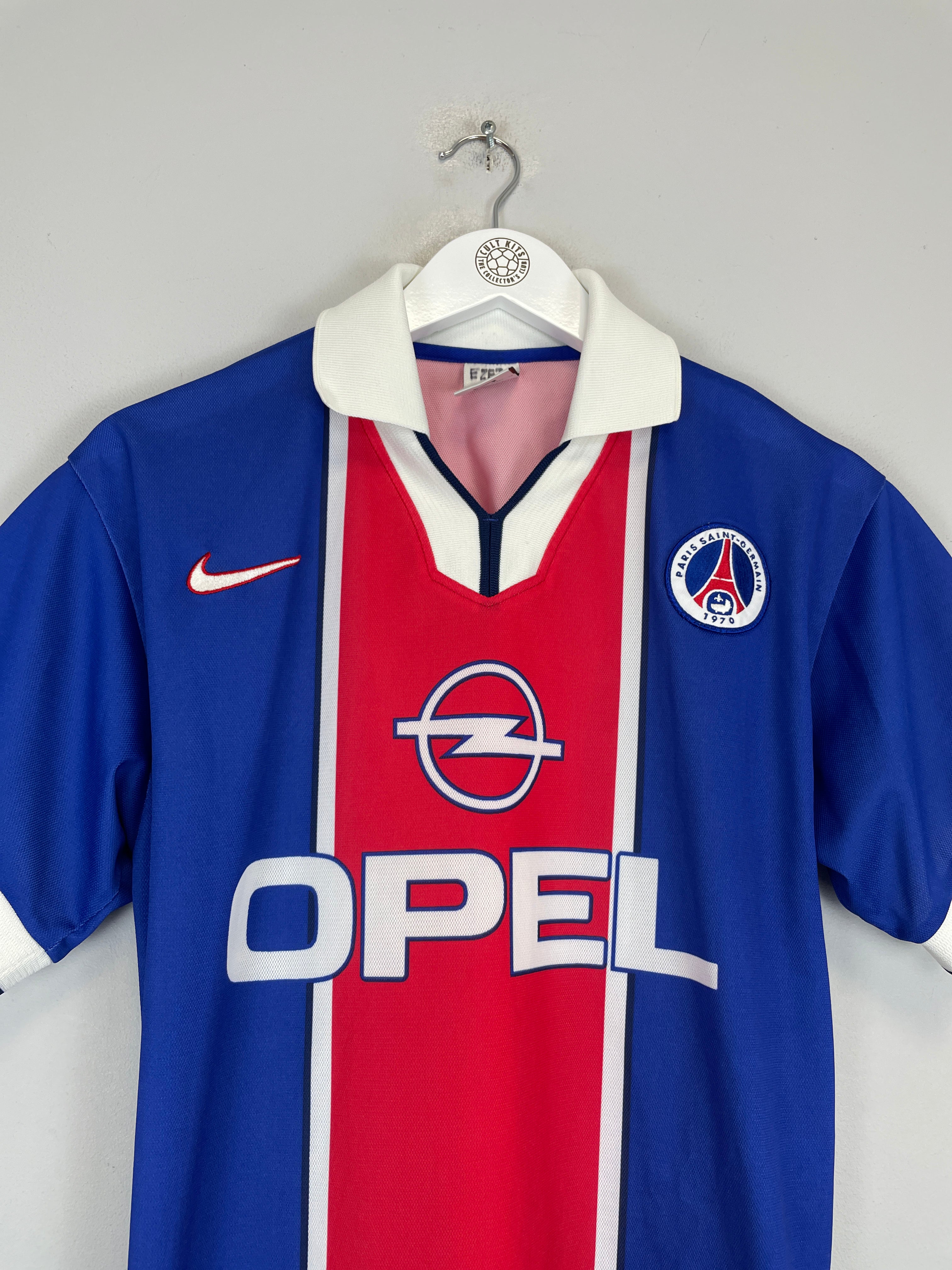 Shop 1997/98 PSG HOME SHIRT (S) NIKE, classic football shirts, vintage football shirts & retro soccer jerseys at Cult Kits