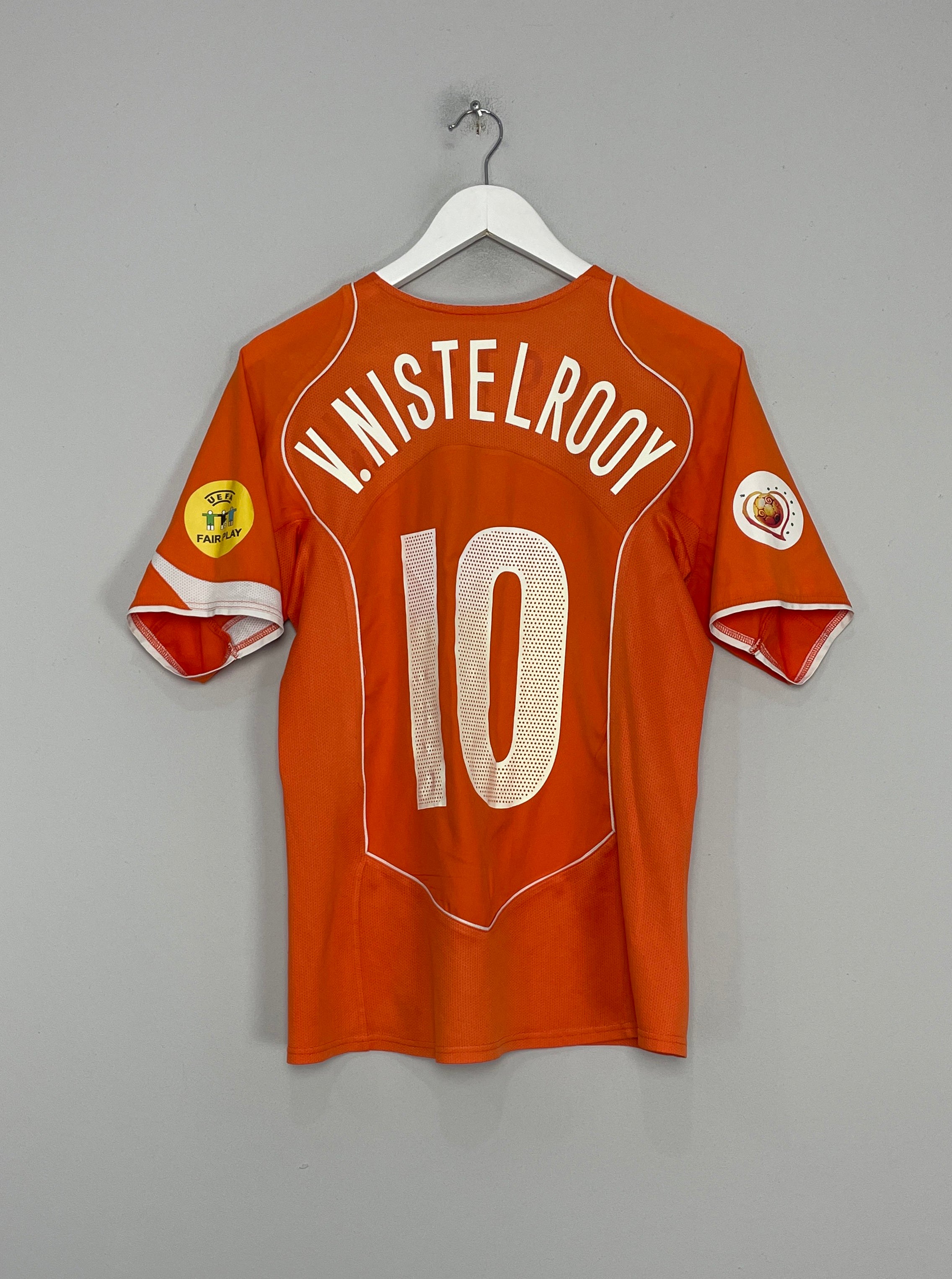 Shop 2004/06 NETHERLANDS VAN NISTELROOY #10 HOME SHIRT (S) NIKE, classic football shirts, vintage football shirts & retro soccer jerseys at Cult Kits