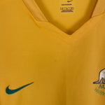 Shop 2006/08 AUSTRALIA HOME SHIRT (M) NIKE, classic football shirts, vintage football shirts & retro soccer jerseys at Cult Kits