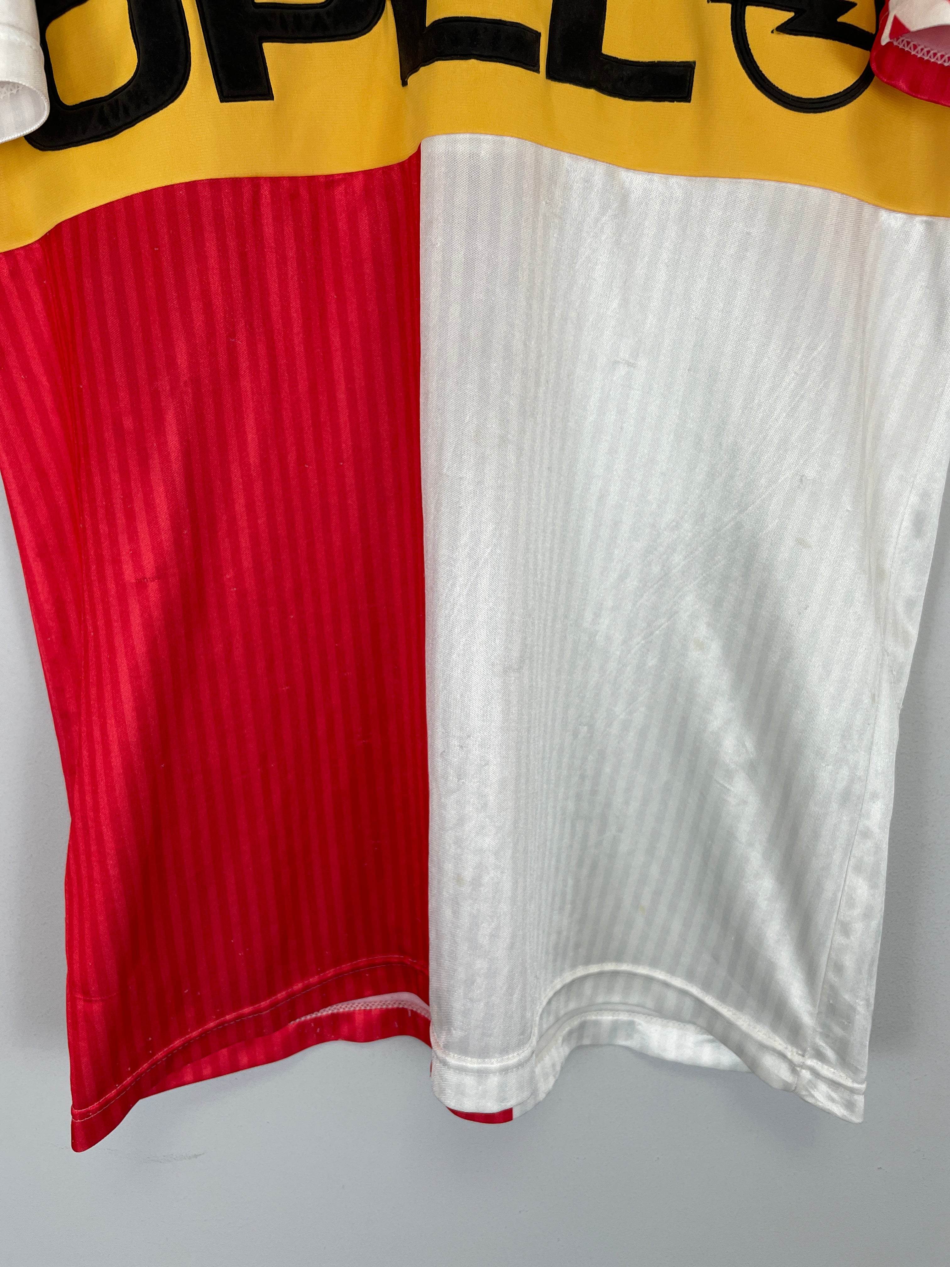 Shop 1987/89 FEYENOORD HOME SHIRT (XL) HUMMEL, classic football shirts, vintage football shirts & retro soccer jerseys at Cult Kits