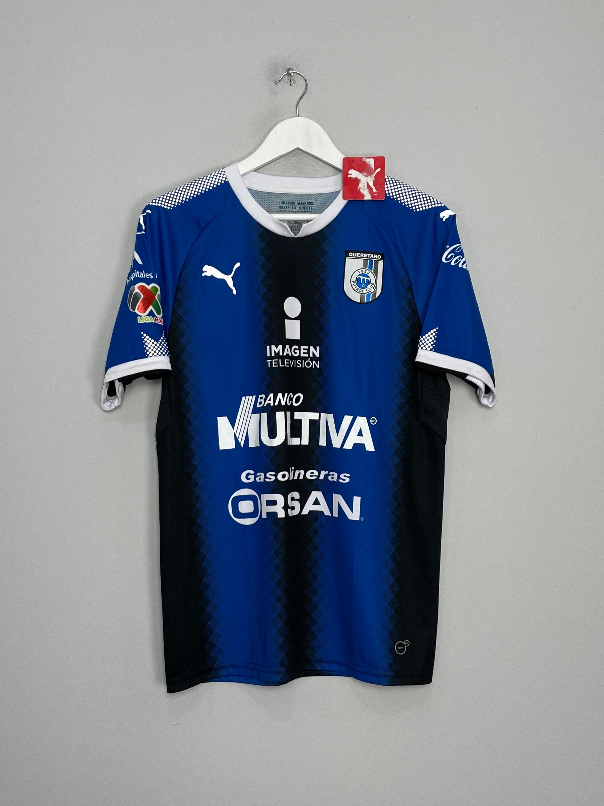 Shop 2017/18 QUERETARO *BNWT* HOME SHIRT (M) PUMA, classic football shirts, vintage football shirts & retro soccer jerseys at Cult Kits