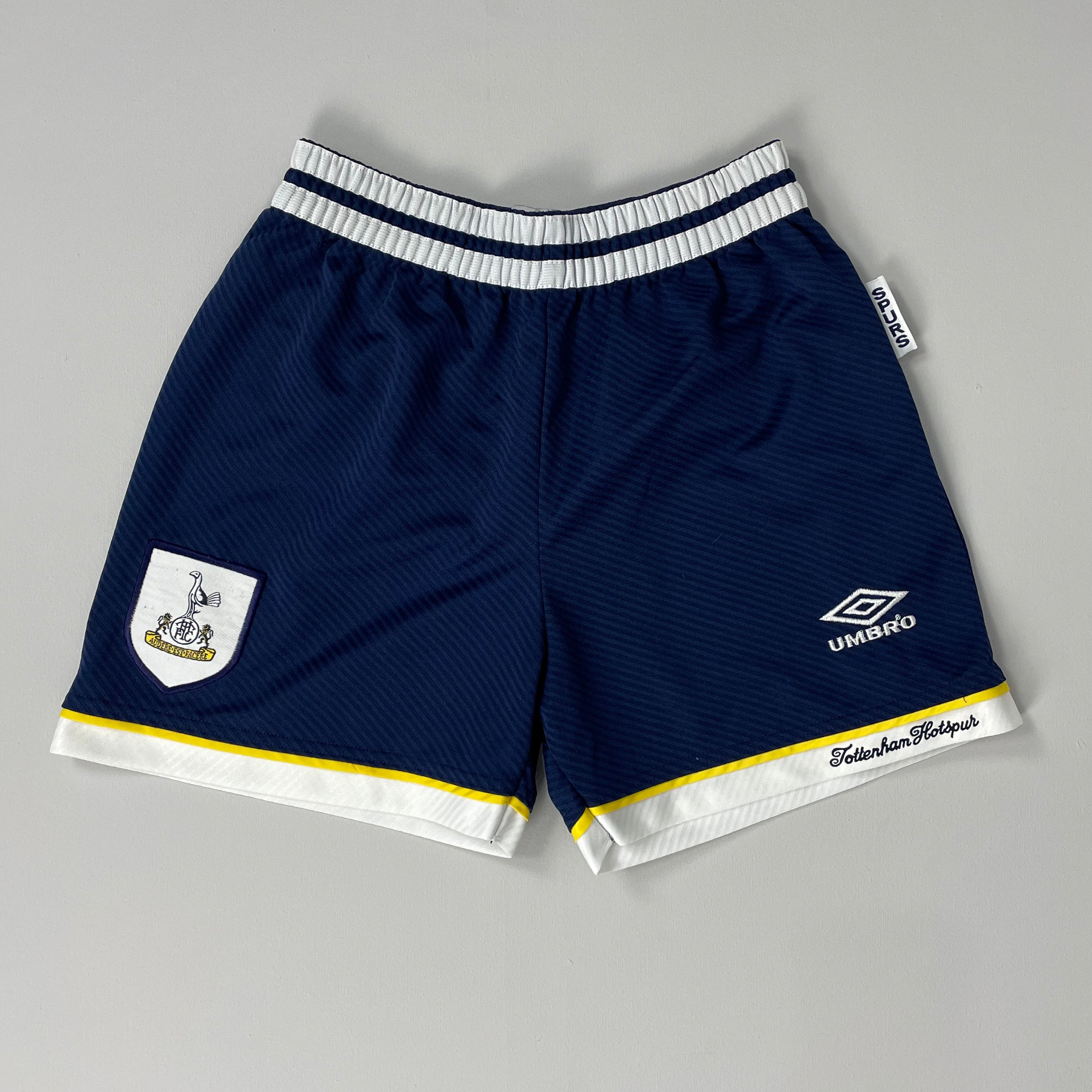 Shop 1993/95 TOTTENHAM HOME SHORTS (M) UMBRO, classic football shirts, vintage football shirts & retro soccer jerseys at Cult Kits