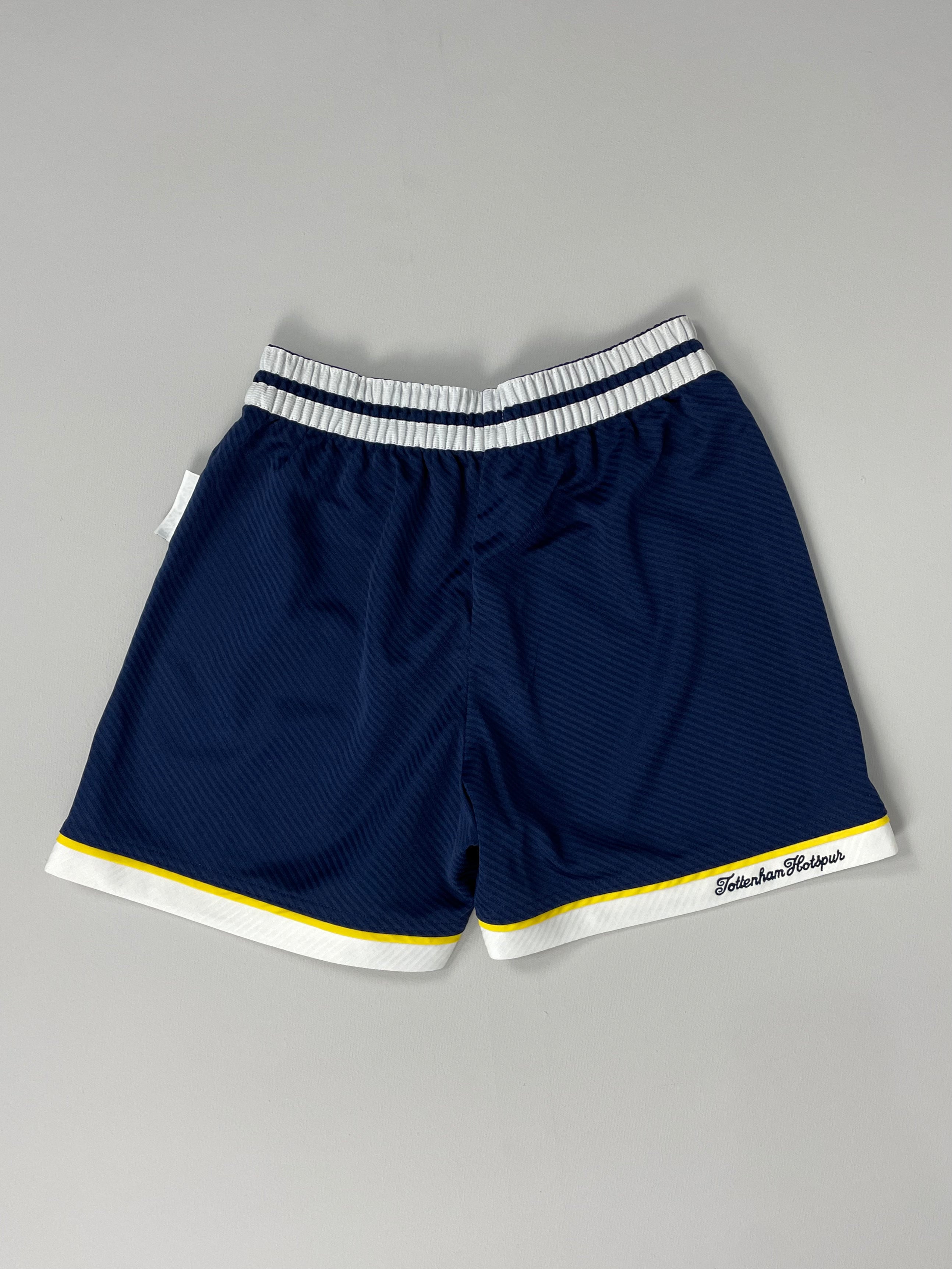 Shop 1993/95 TOTTENHAM HOME SHORTS (M) UMBRO, classic football shirts, vintage football shirts & retro soccer jerseys at Cult Kits