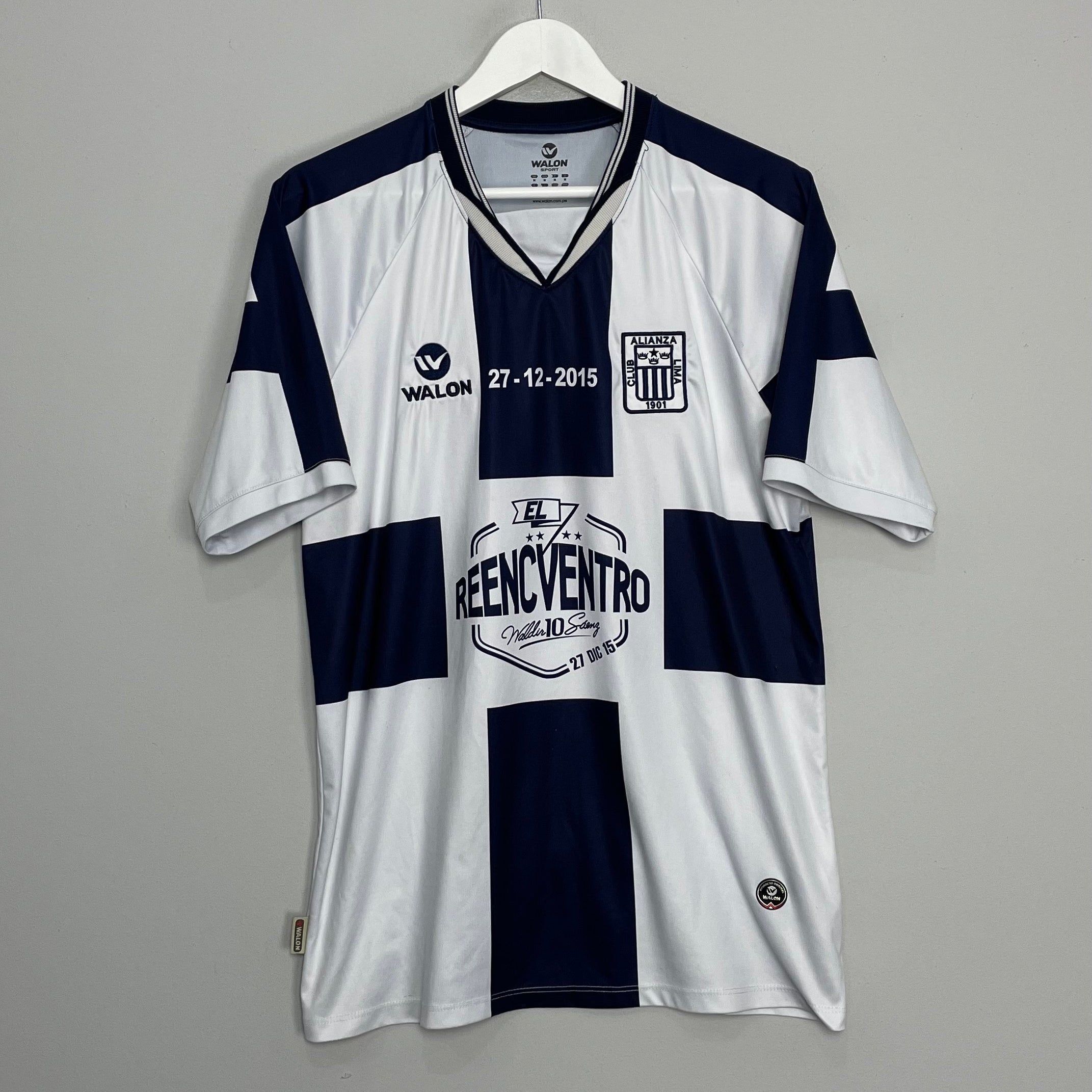 Shop 2015 ALIANZA LIMA #10 HOME SHIRT (M) WALON, classic football shirts, vintage football shirts & retro soccer jerseys at Cult Kits