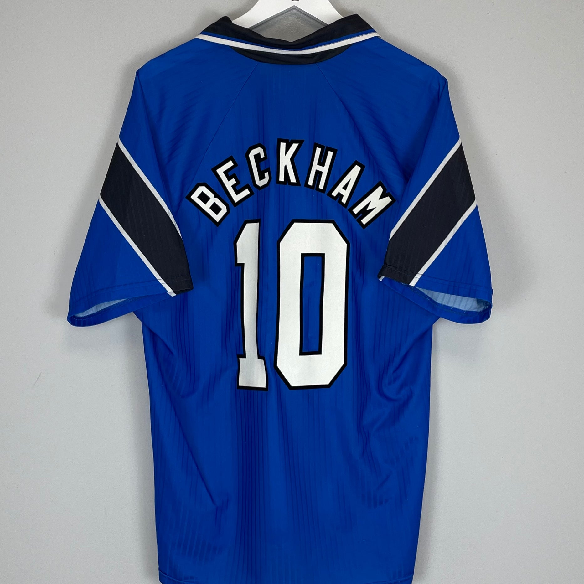 Shop 1996/98 MANCHESTER UNITED BECKHAM #10 THIRD SHIRT (XL) UMBRO, classic football shirts, vintage football shirts & retro soccer jerseys at Cult Kits