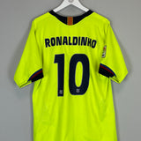 Shop 2005/06 BARCELONA RONALDINHO #10 AWAY SHIRT (XL) NIKE, classic football shirts, vintage football shirts & retro soccer jerseys at Cult Kits