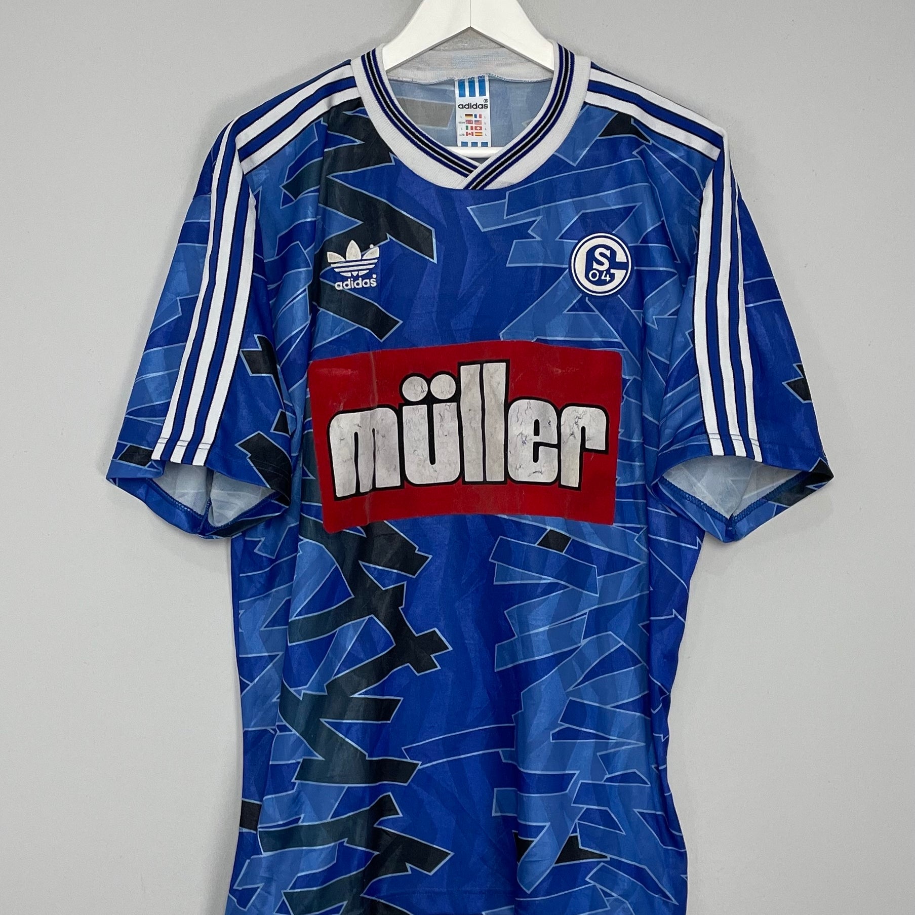 Shop 1993/94 SCHALKE HOME SHIRT (L) ADIDAS, classic football shirts, vintage football shirts & retro soccer jerseys at Cult Kits