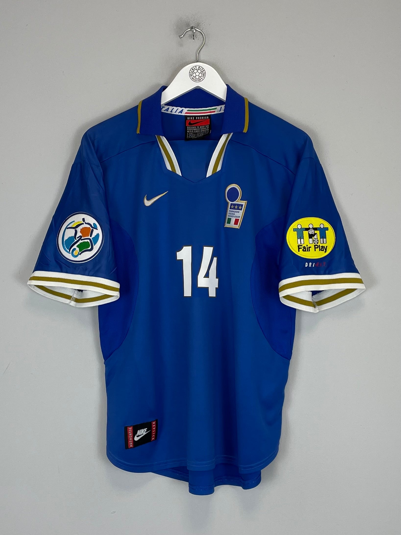 Shop 1996/97 ITALY DEL PIERO #14 HOME SHIRT (L) NIKE, classic football shirts, vintage football shirts & retro soccer jerseys at Cult Kits