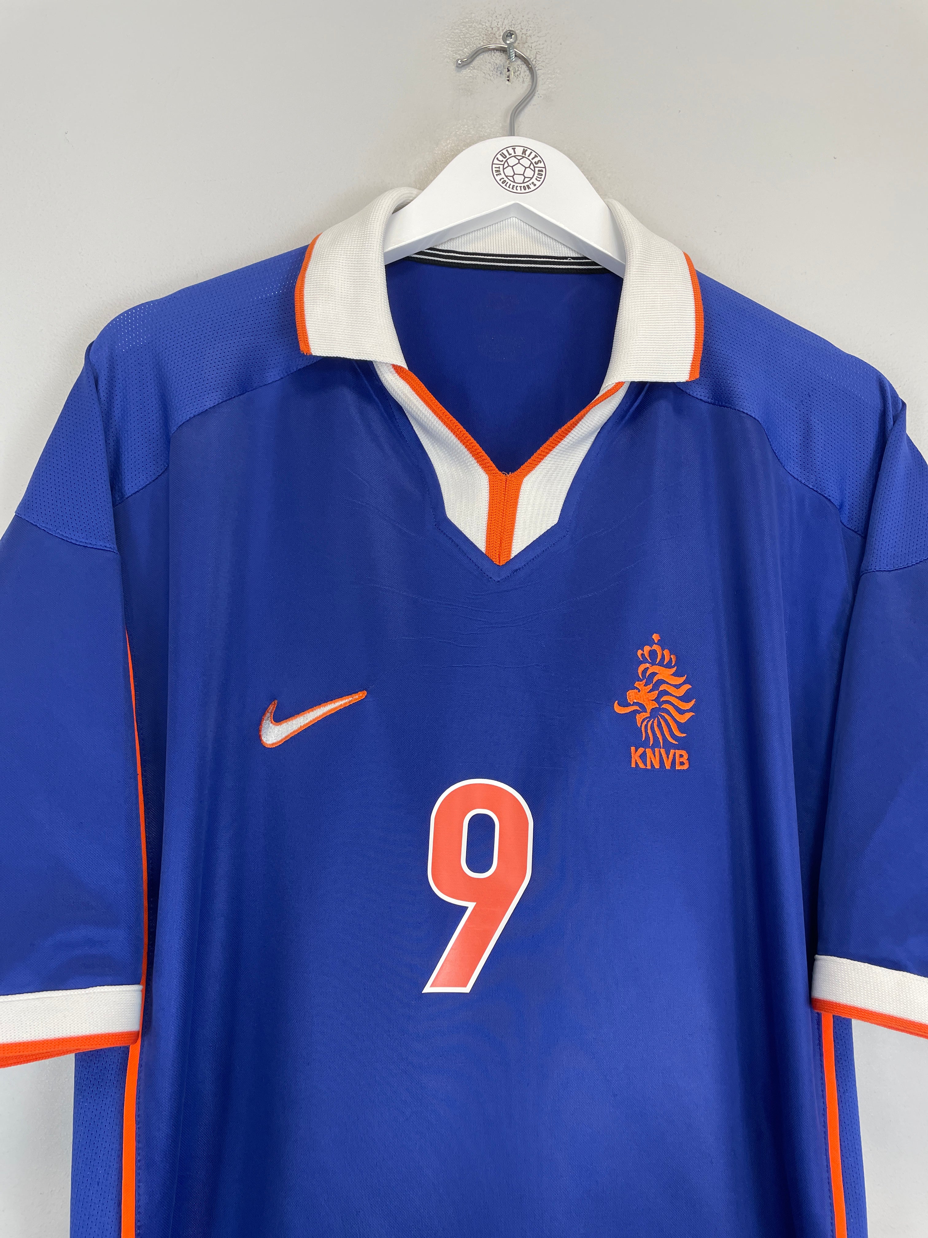 1998/00 NETHERLANDS KLUIVERT #9 AWAY SHIRT (XL) NIKE – Cult Kits 1998/00 NETHERLANDS KLUIVERT #9 AWAY SHIRT (XL) NIKE – Cult Kits