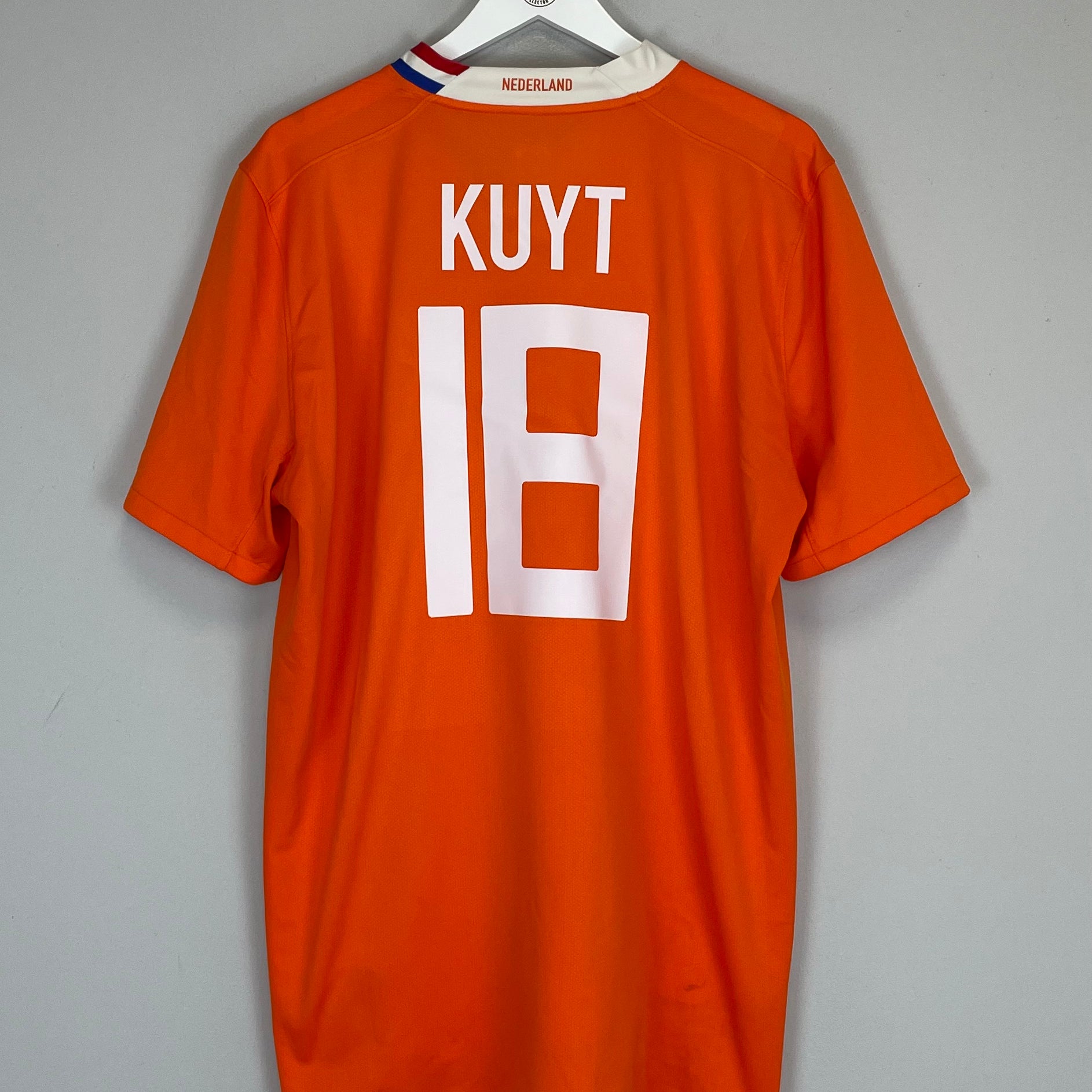 Shop 2008/10 NETHERLANDS KUYT #18 HOME SHIRT (XL) NIKE, classic football shirts, vintage football shirts & retro soccer jerseys at Cult Kits
