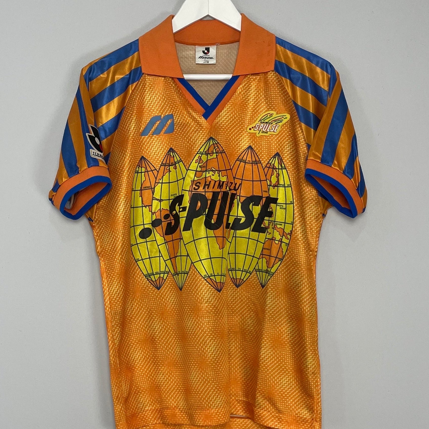 Shop 1993/94 SHIMIZU S-PULSE HOME SHIRT (S) MIZUNO, classic football shirts, vintage football shirts & retro soccer jerseys at Cult Kits