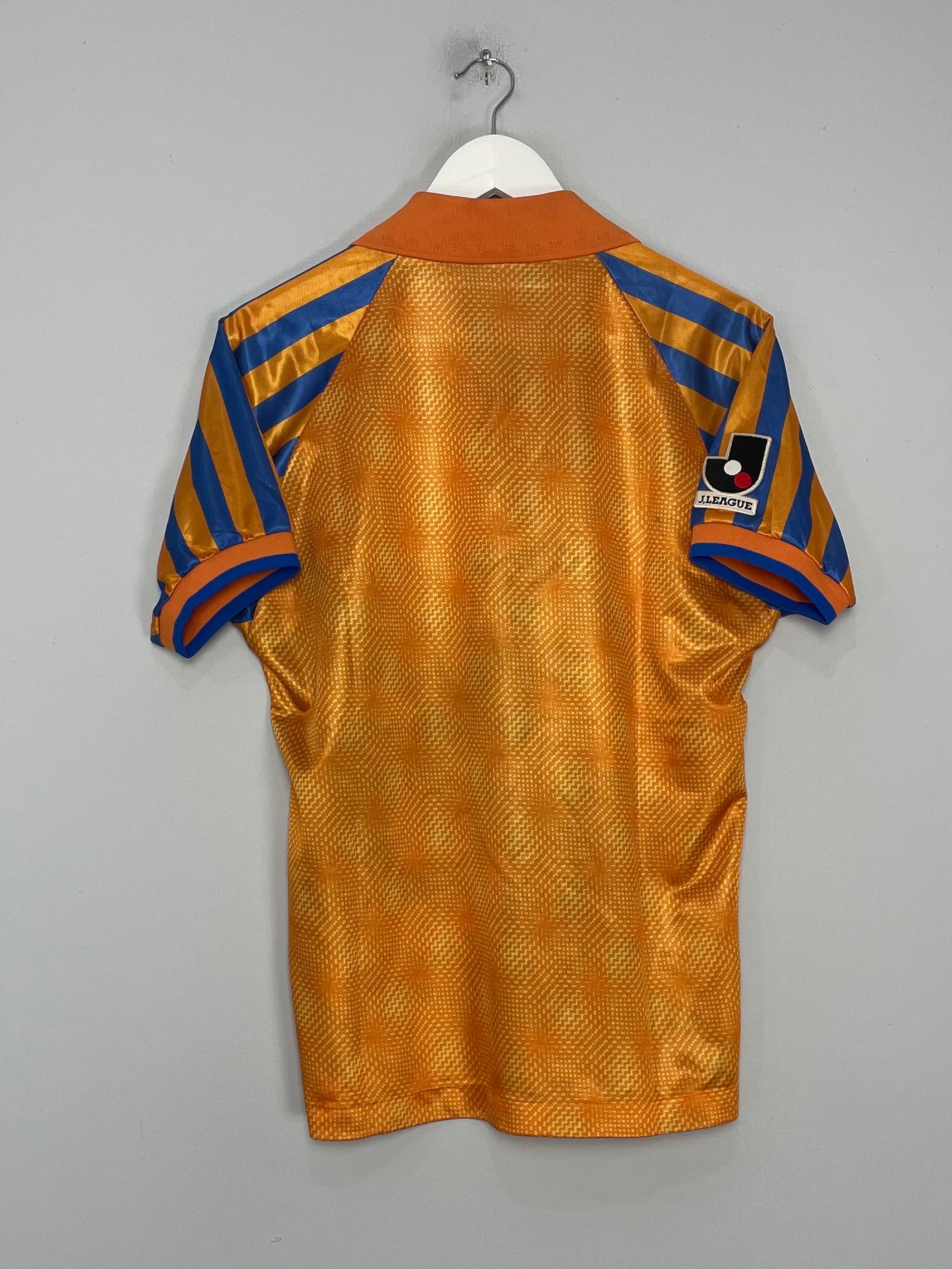 Shop 1993/94 SHIMIZU S-PULSE HOME SHIRT (S) MIZUNO, classic football shirts, vintage football shirts & retro soccer jerseys at Cult Kits