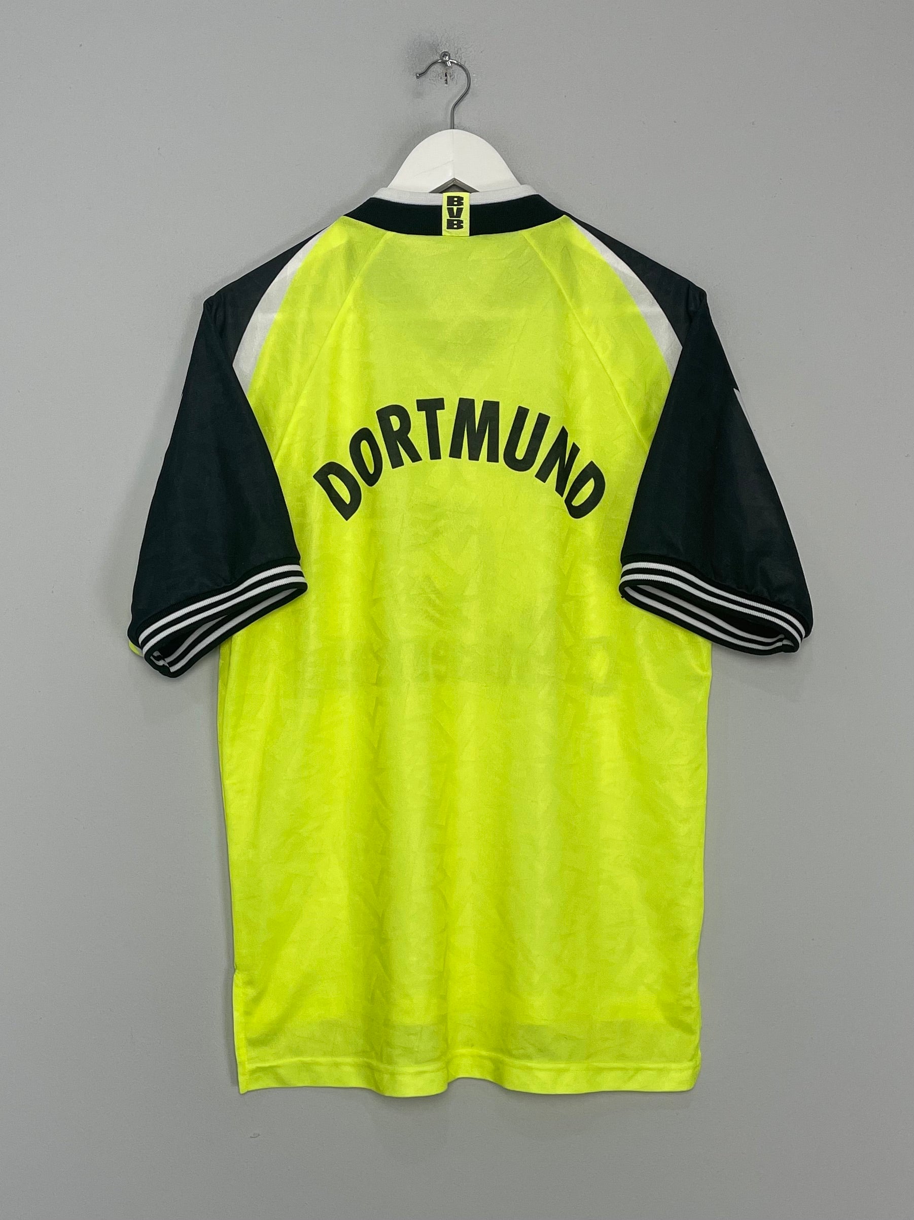 Shop 1995/96 DORTMUND HOME SHIRT (M) NIKE, classic football shirts, vintage football shirts & retro soccer jerseys at Cult Kits