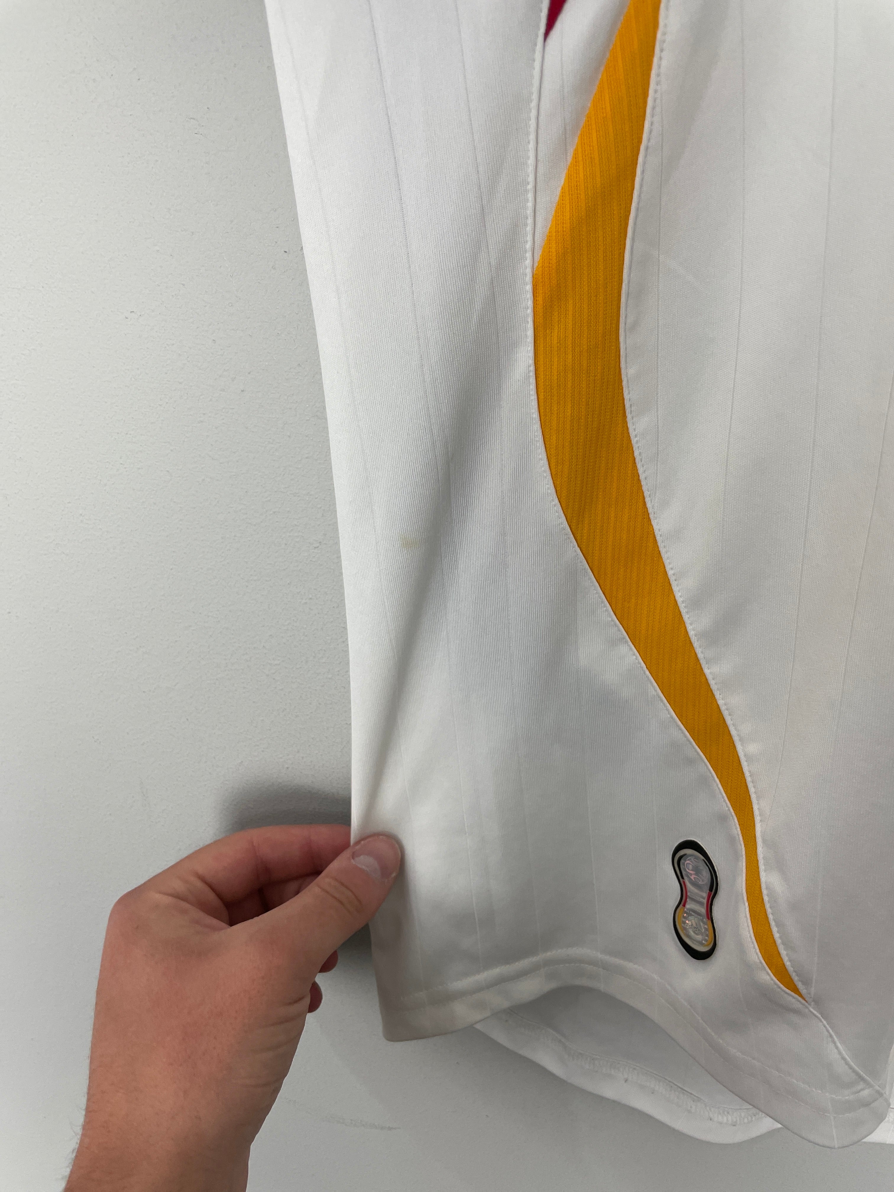 Shop 2005/07 GERMANY HOME SHIRT (L) ADIDAS, classic football shirts, vintage football shirts & retro soccer jerseys at Cult Kits