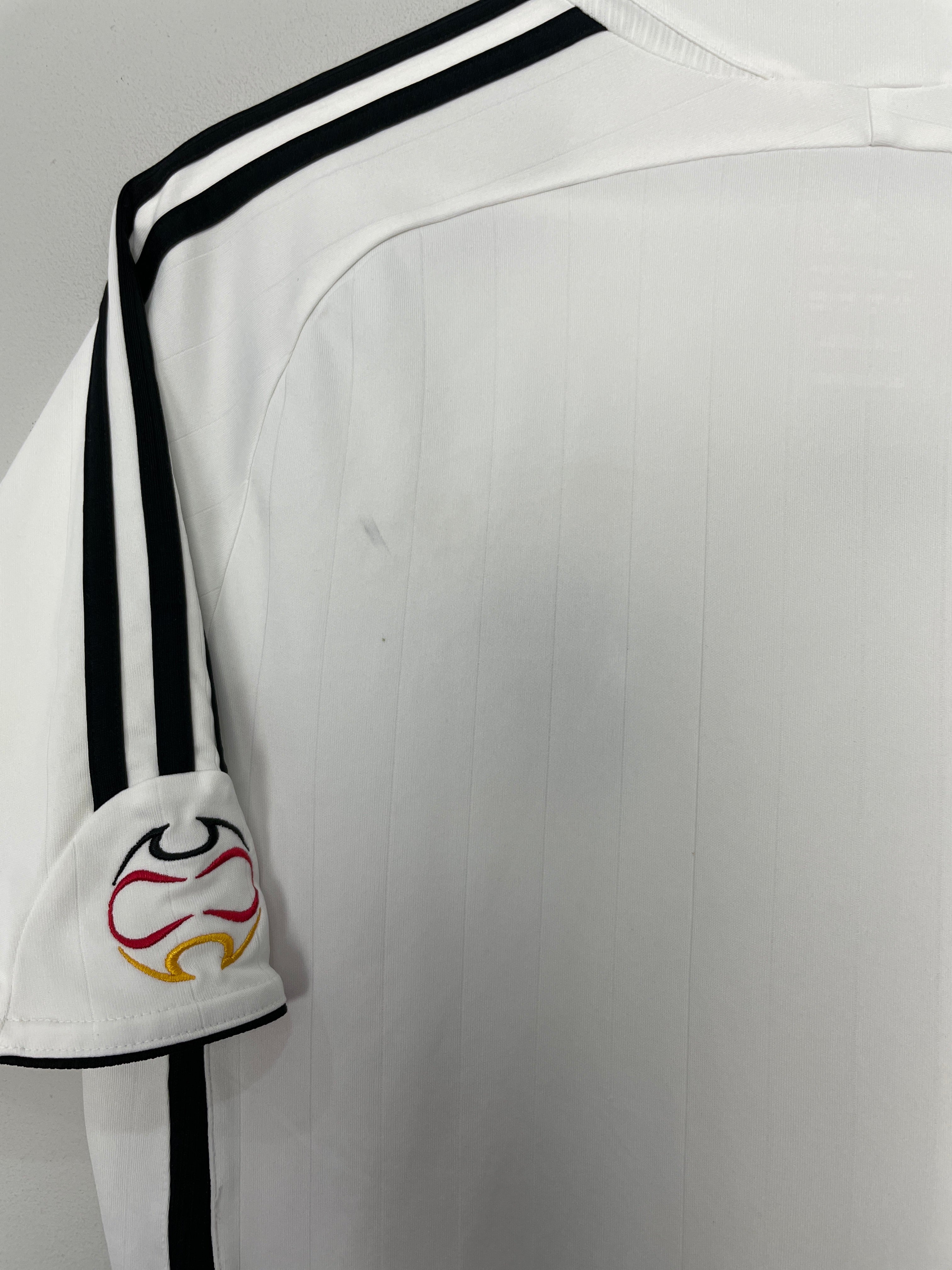 Shop 2005/07 GERMANY HOME SHIRT (L) ADIDAS, classic football shirts, vintage football shirts & retro soccer jerseys at Cult Kits